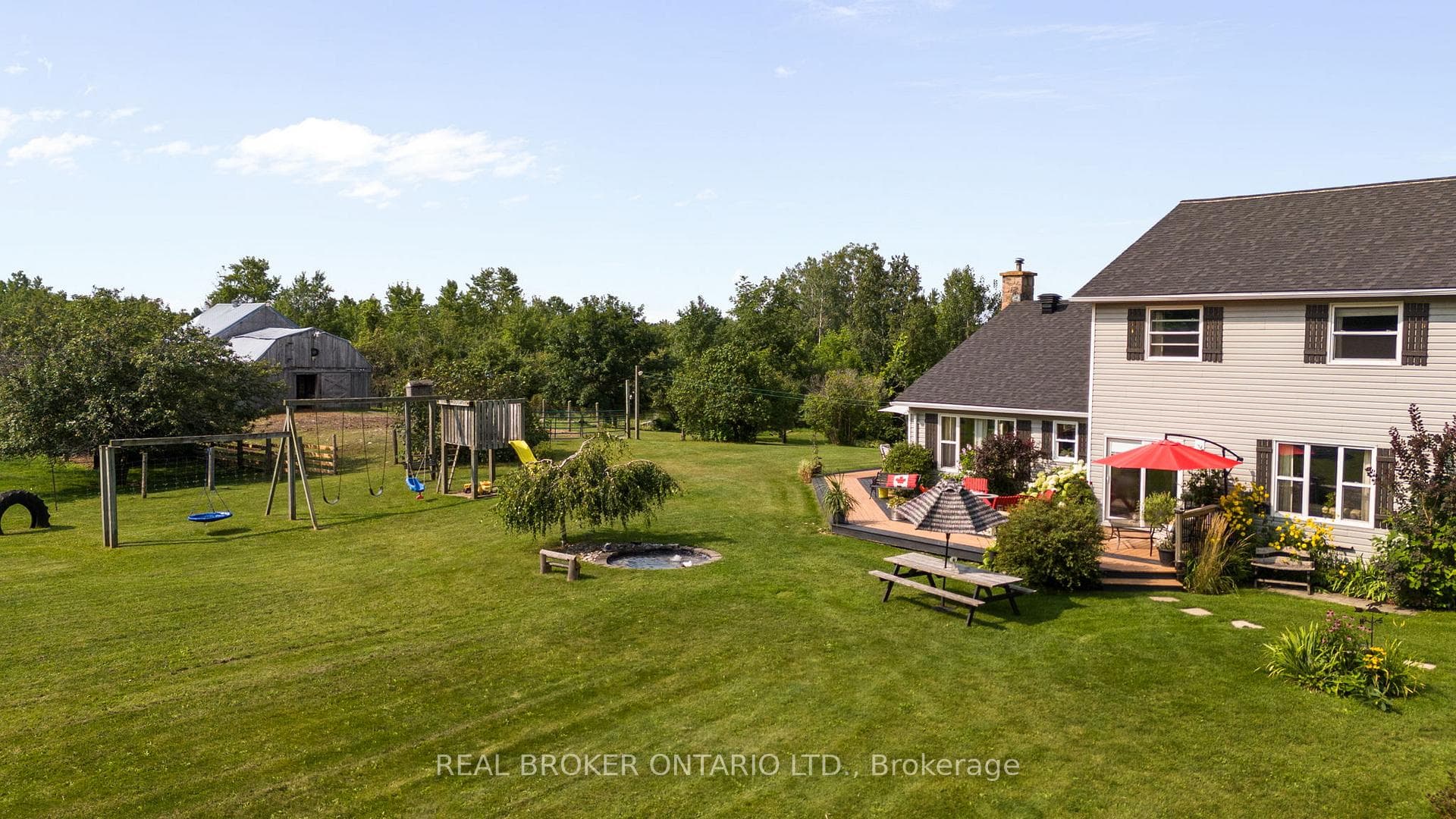 2819 Old Orchard Road photo 4