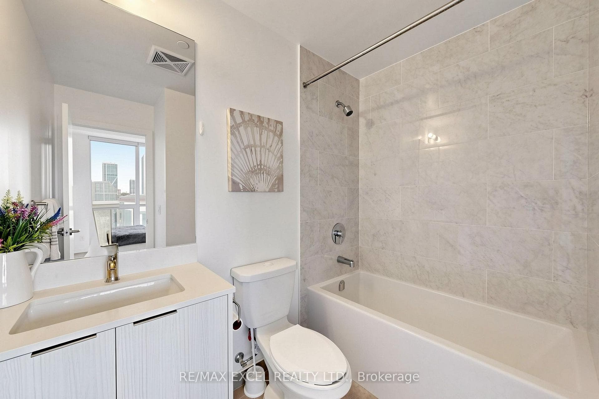 38 Forest Manor Road Unit 307 photo 19