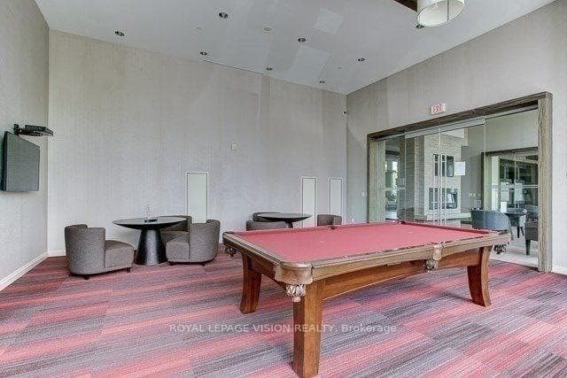8763 Bayview Avenue Unit 315 photo 10
