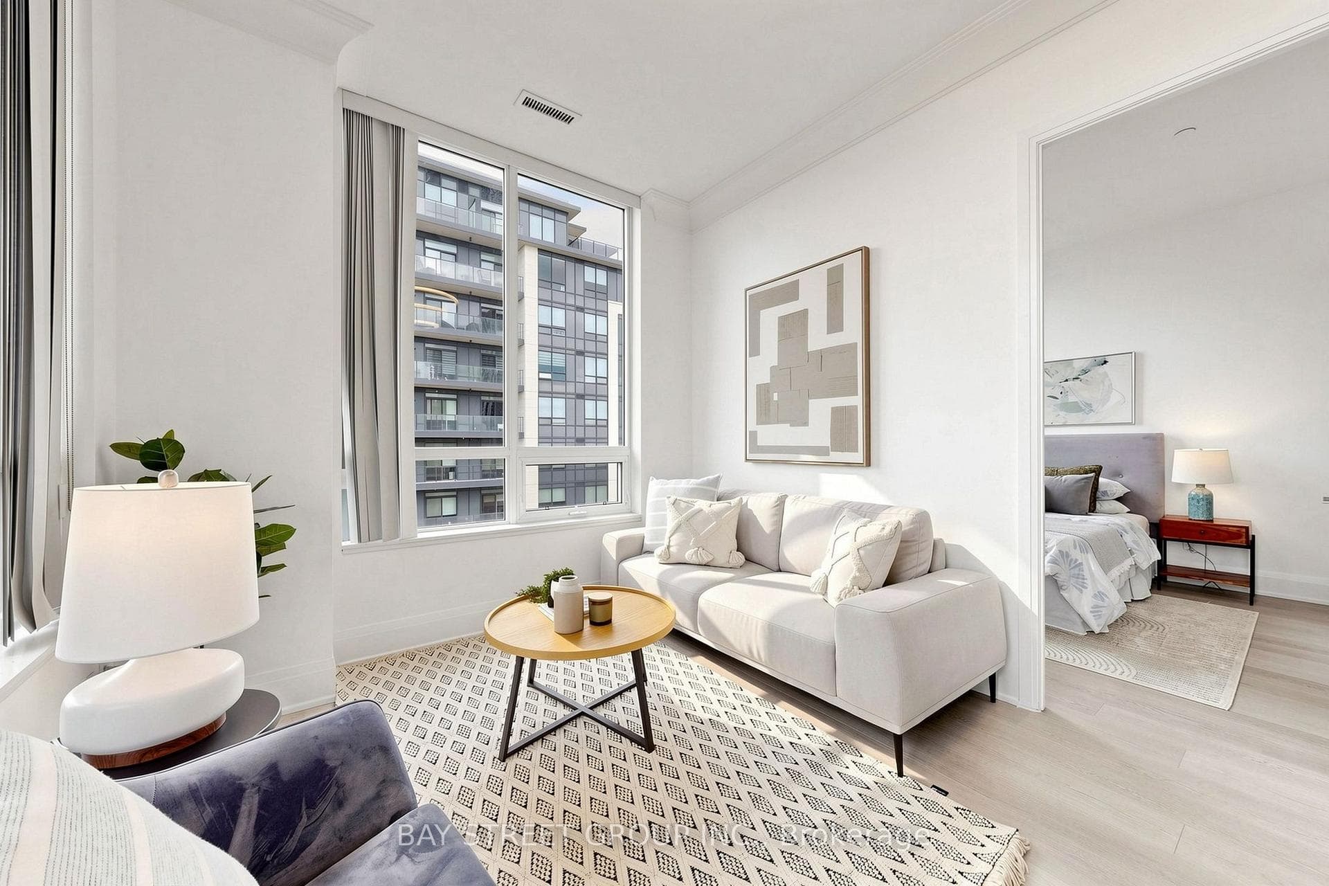 396 highway 7 Road Unit Ph02 photo 8