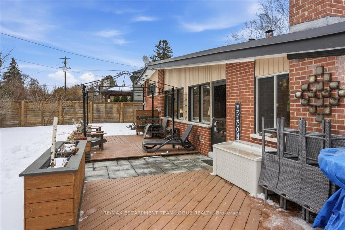 354 Arden Crescent photo 25