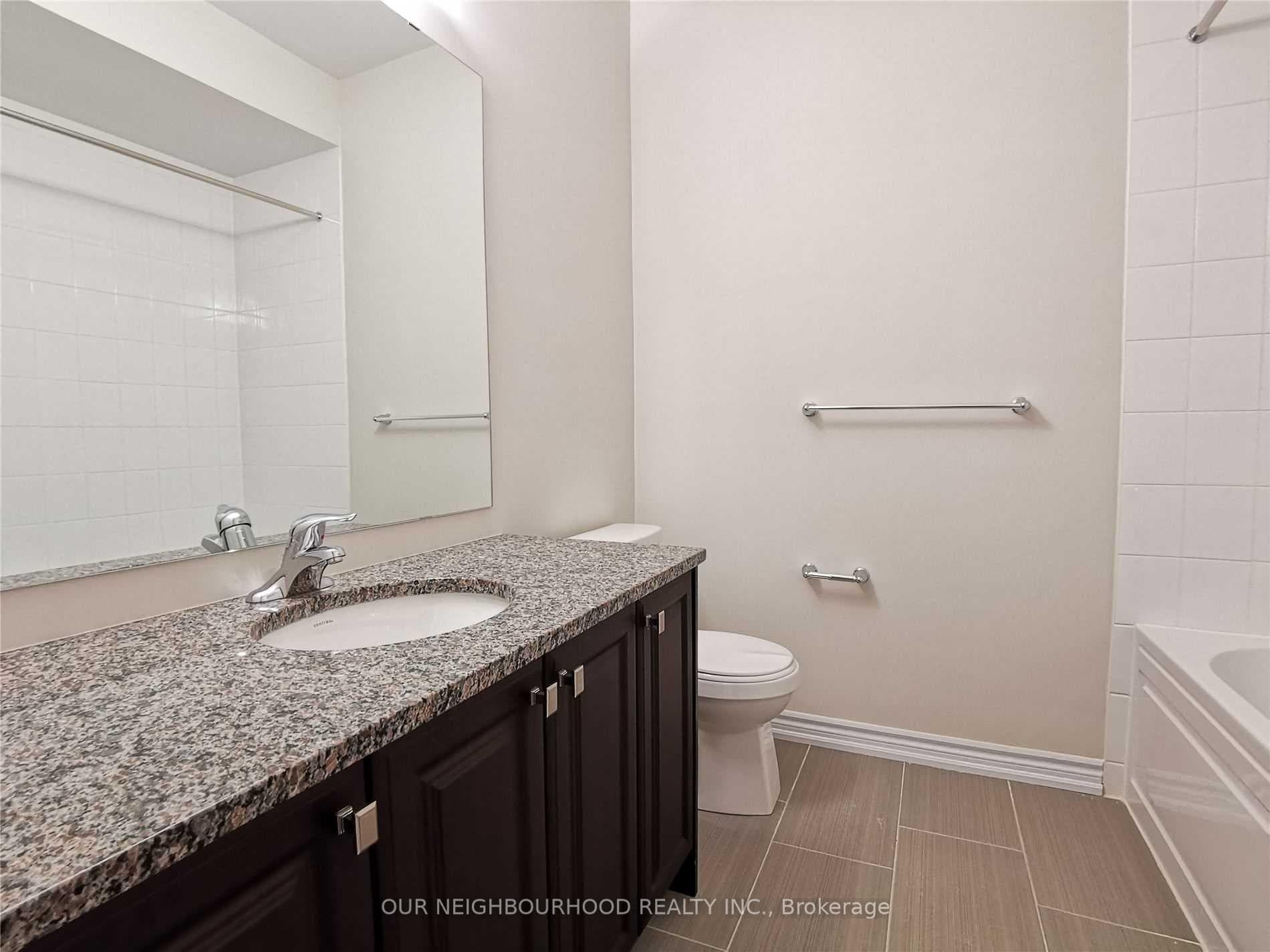 60 Mannar Drive photo 4