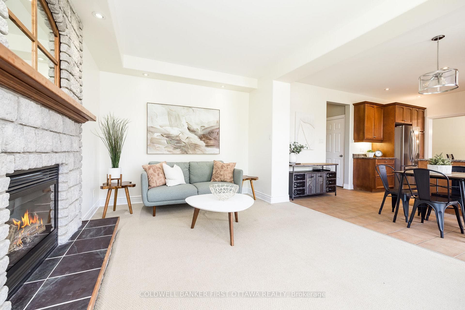 187 GLENNCASTLE Drive photo 22