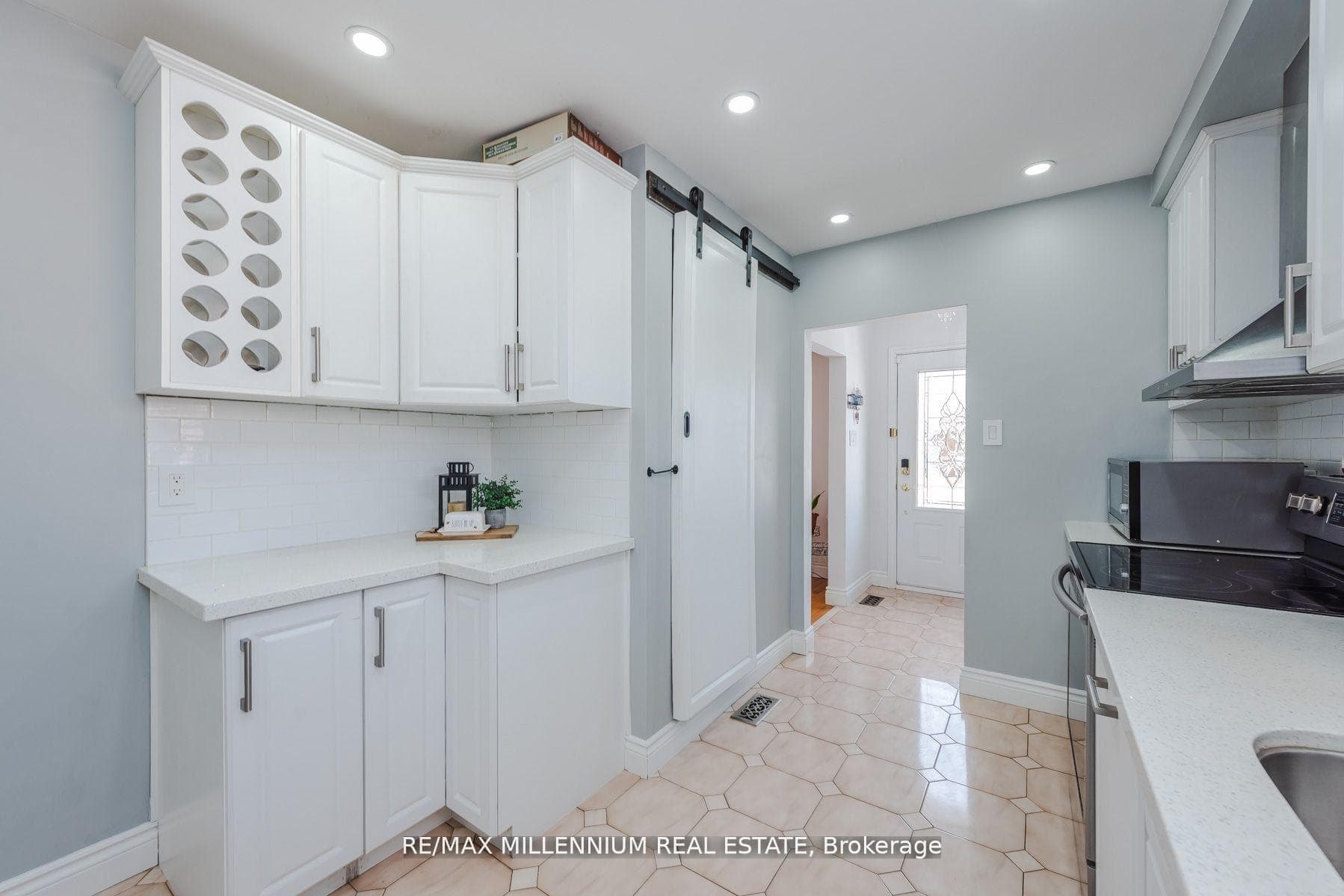 13 Cumberland Drive photo 5