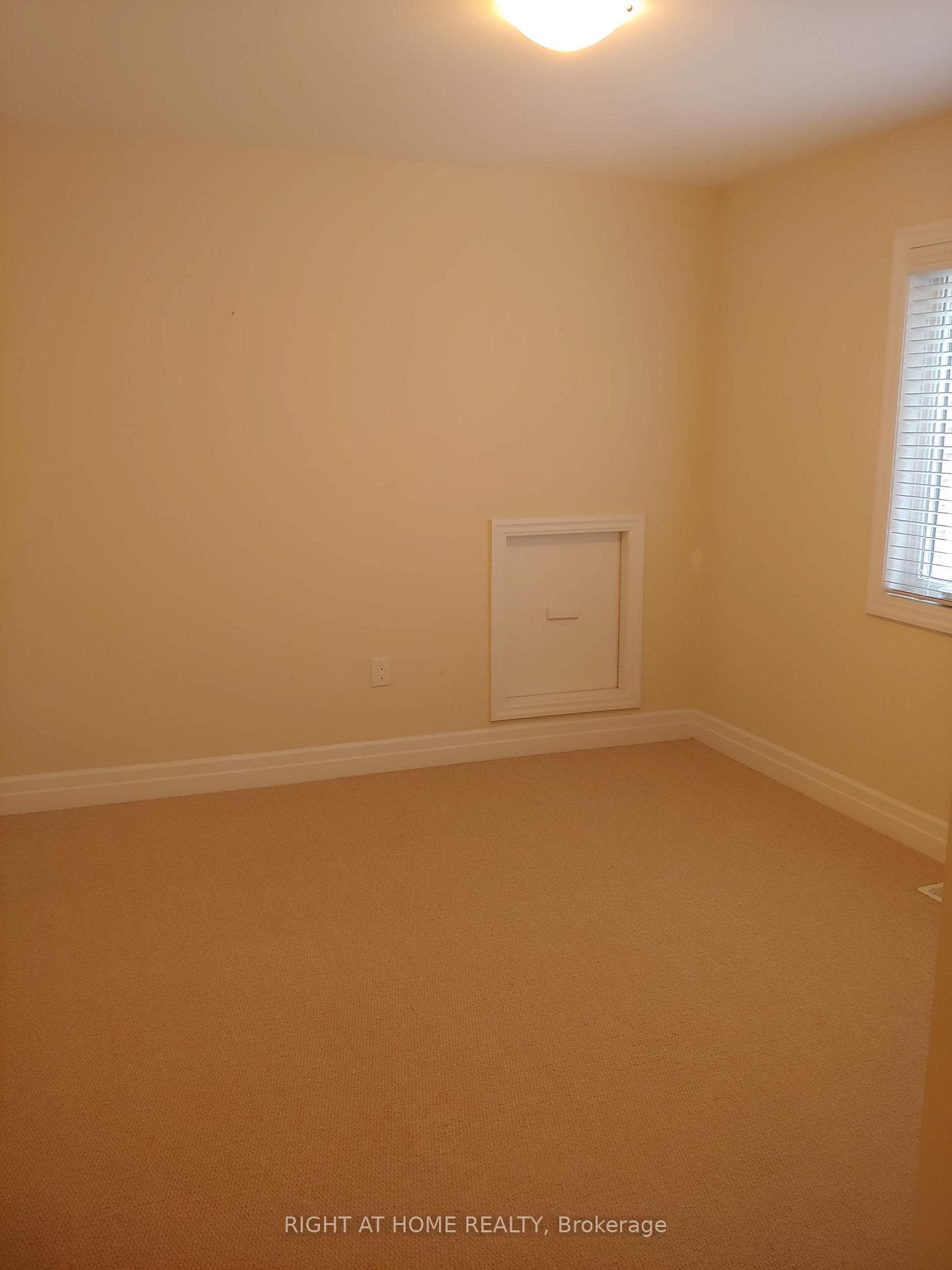 93 Alex Campbell Crescent photo 21