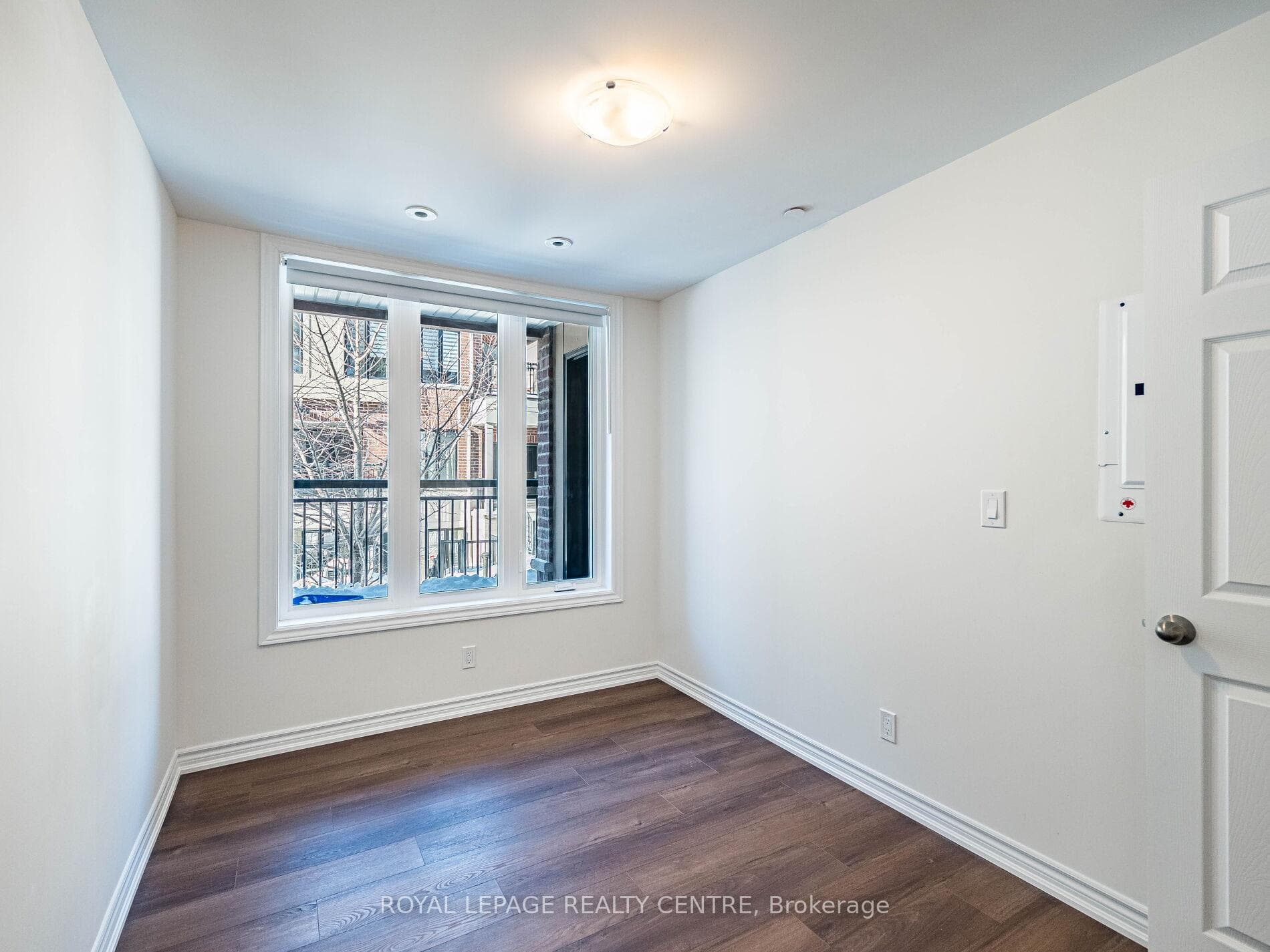 10 Carnation Avenue Unit 16 photo 25