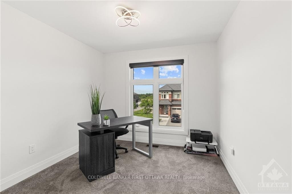 743 CAPRICORN Circle photo 23