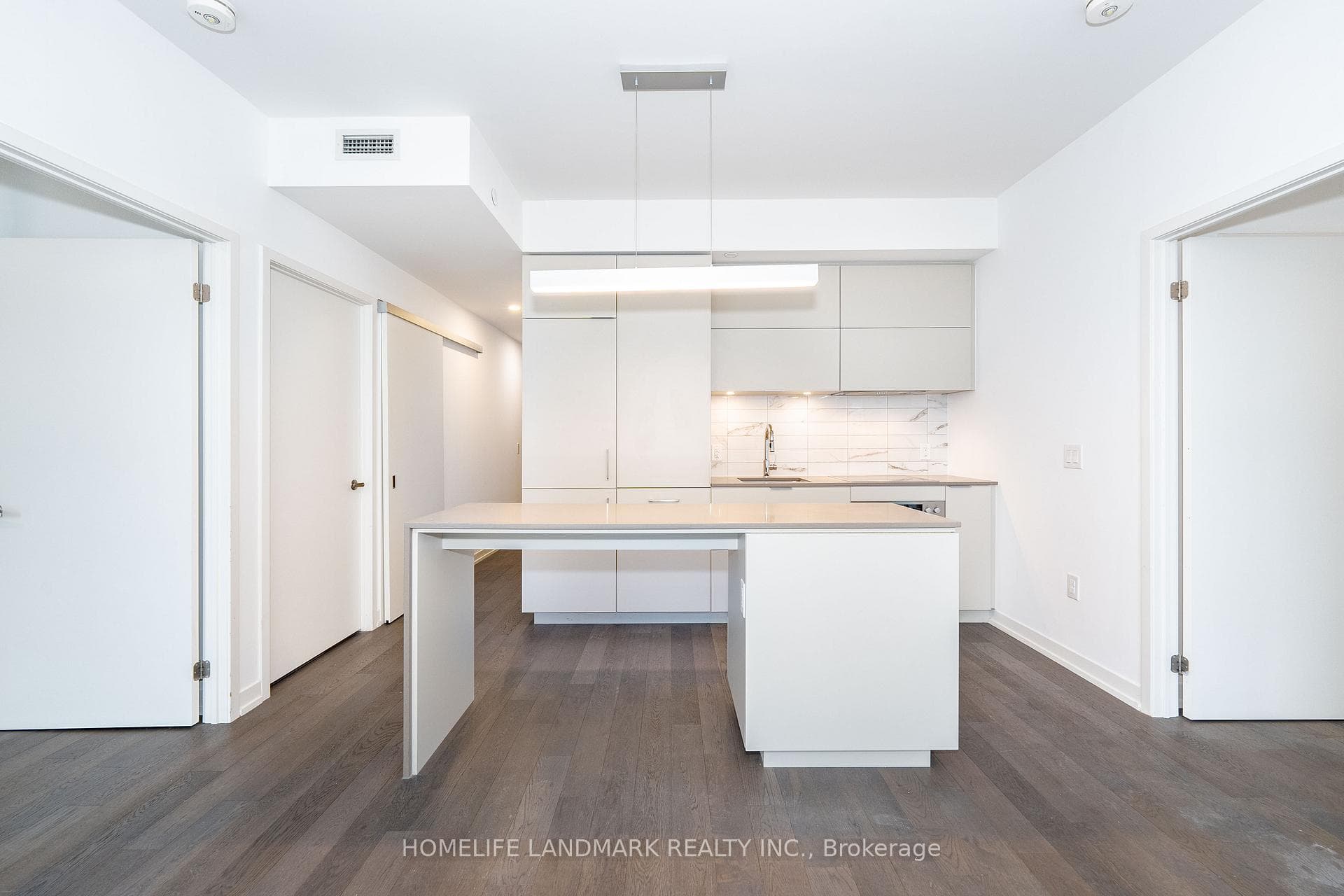15 Lower Jarvis Street Unit 2013 photo 5