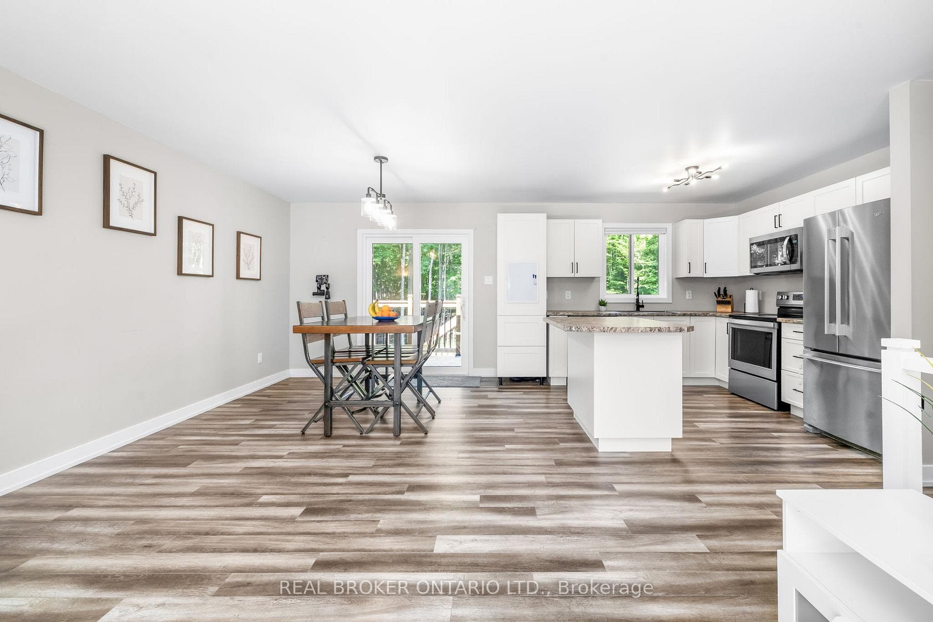 804 Darling Road photo 8