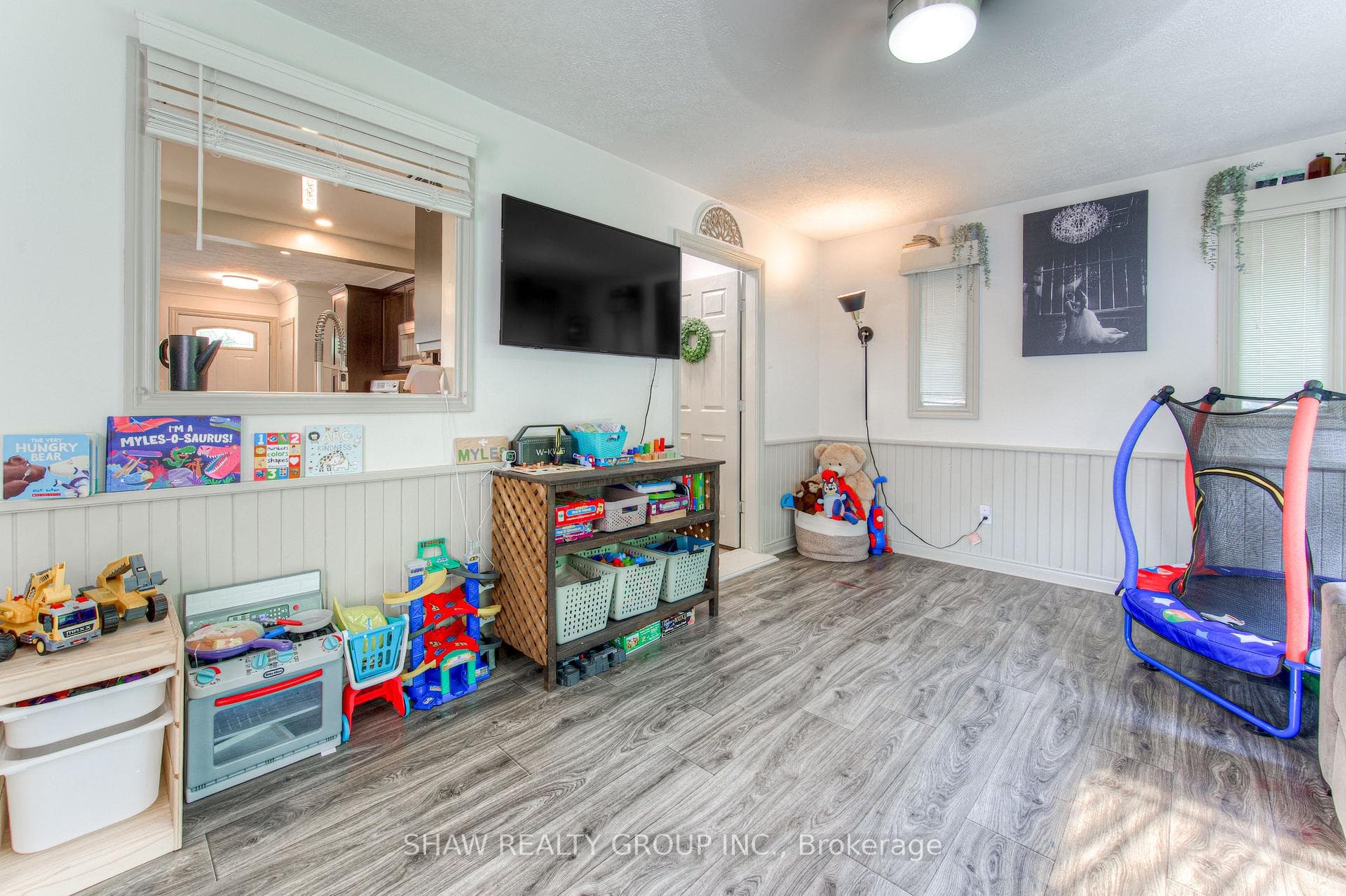 95 Silver Street photo 19