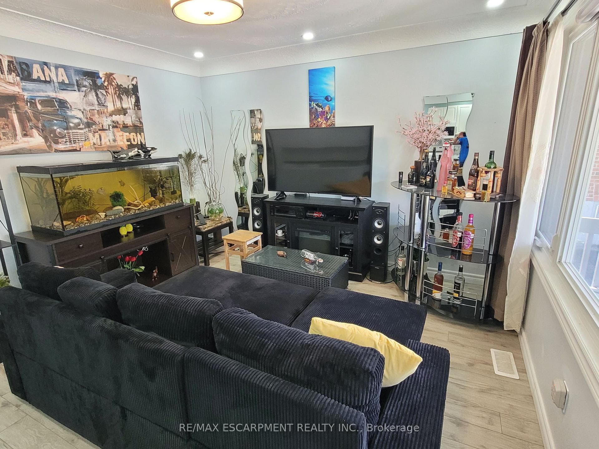 239 WEST 18TH Street photo 12