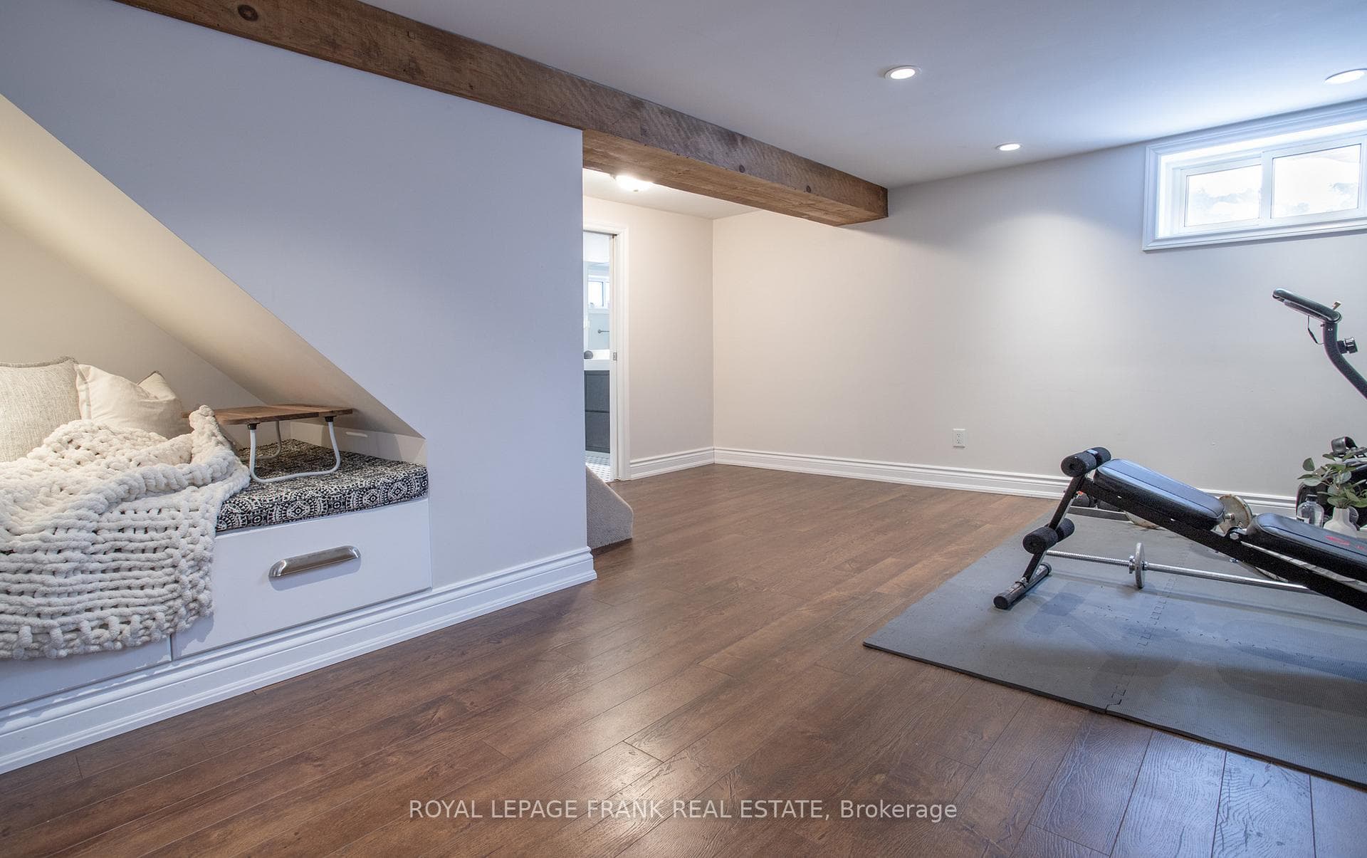 1107 Green Street photo 34
