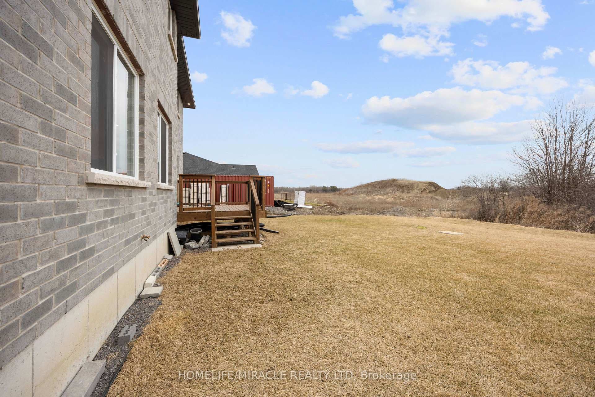 61 Raycroft Drive photo 24
