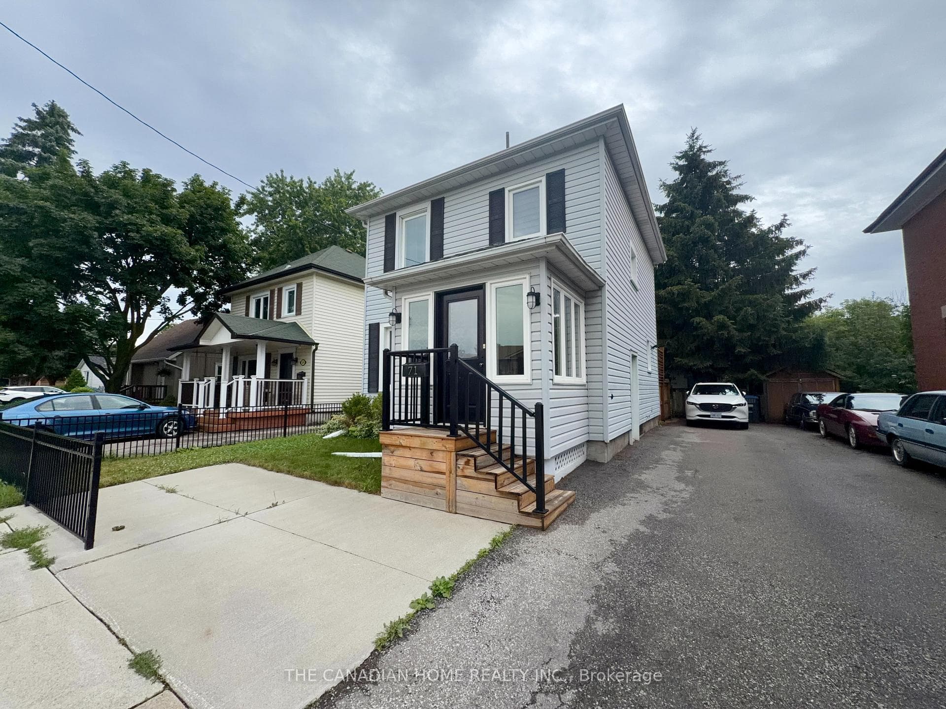 71 English Street Unit Upper photo 2