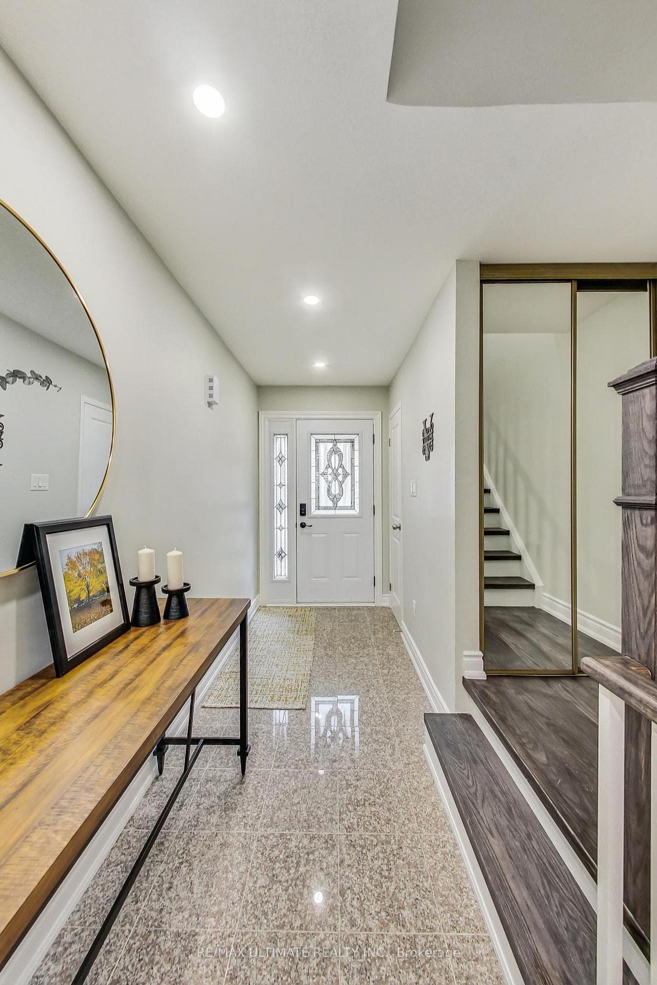 8 Markburn Court photo 10