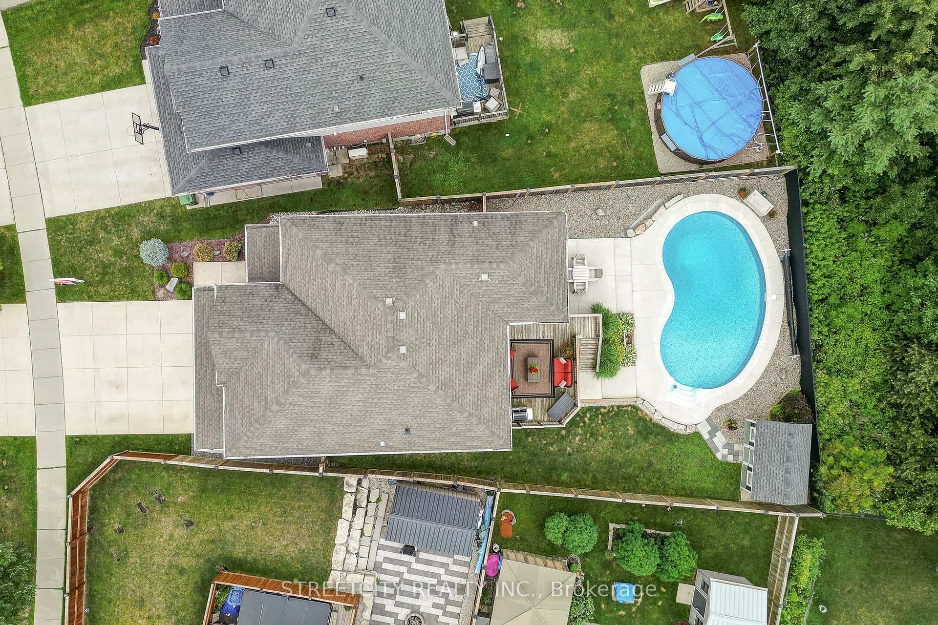 101 Peach Tree Boulevard photo 2