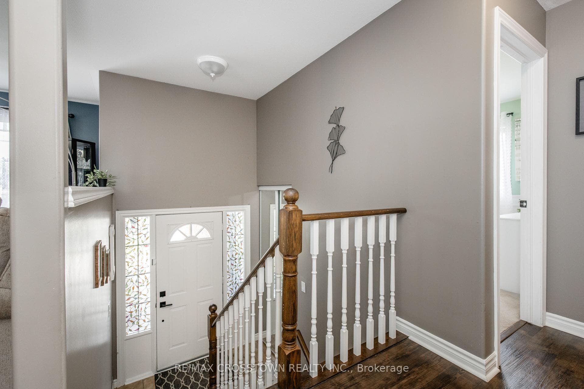 11 Revelstoke Court photo 6