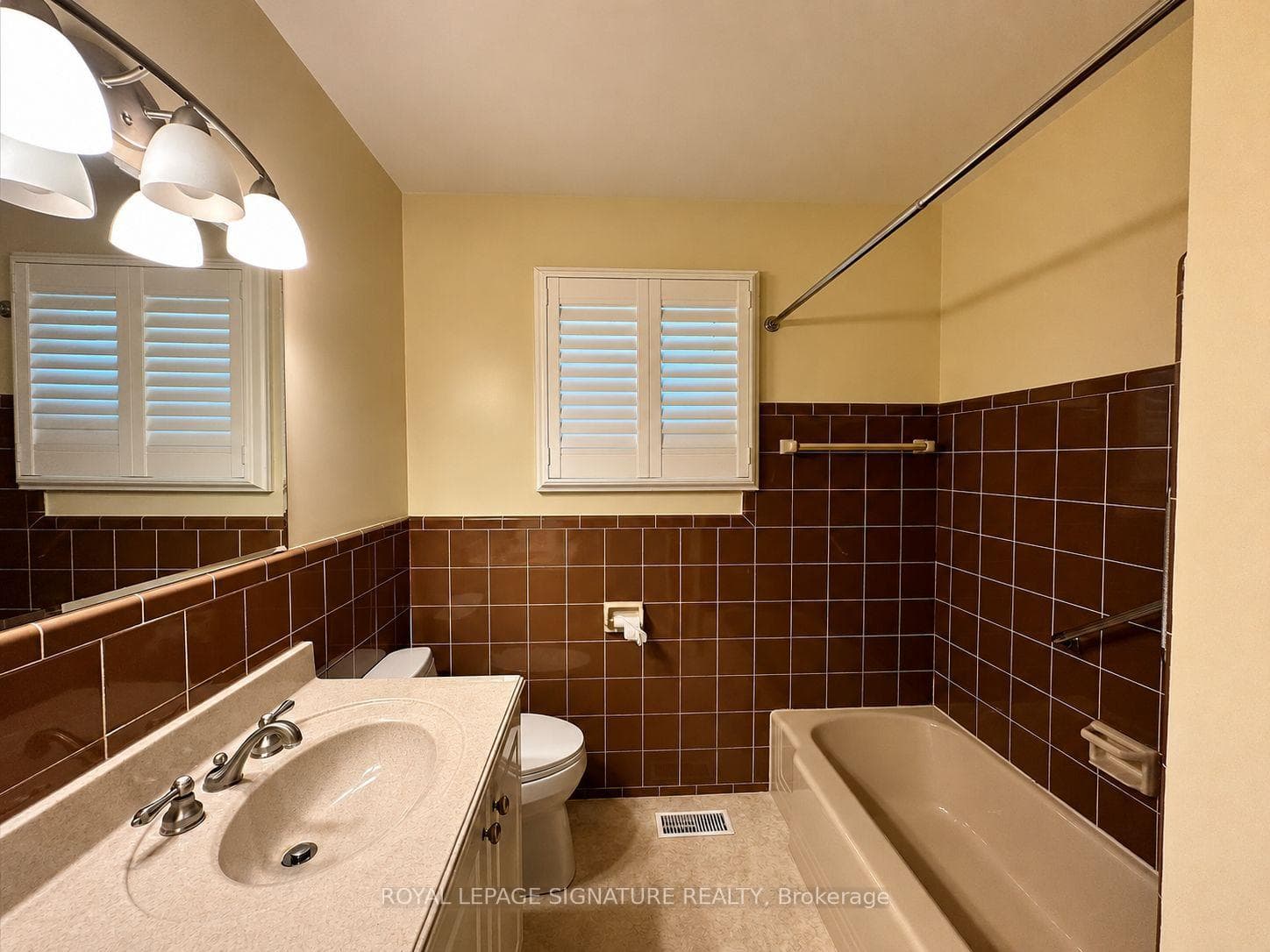 475 Fairlawn Street Unit Main photo 10