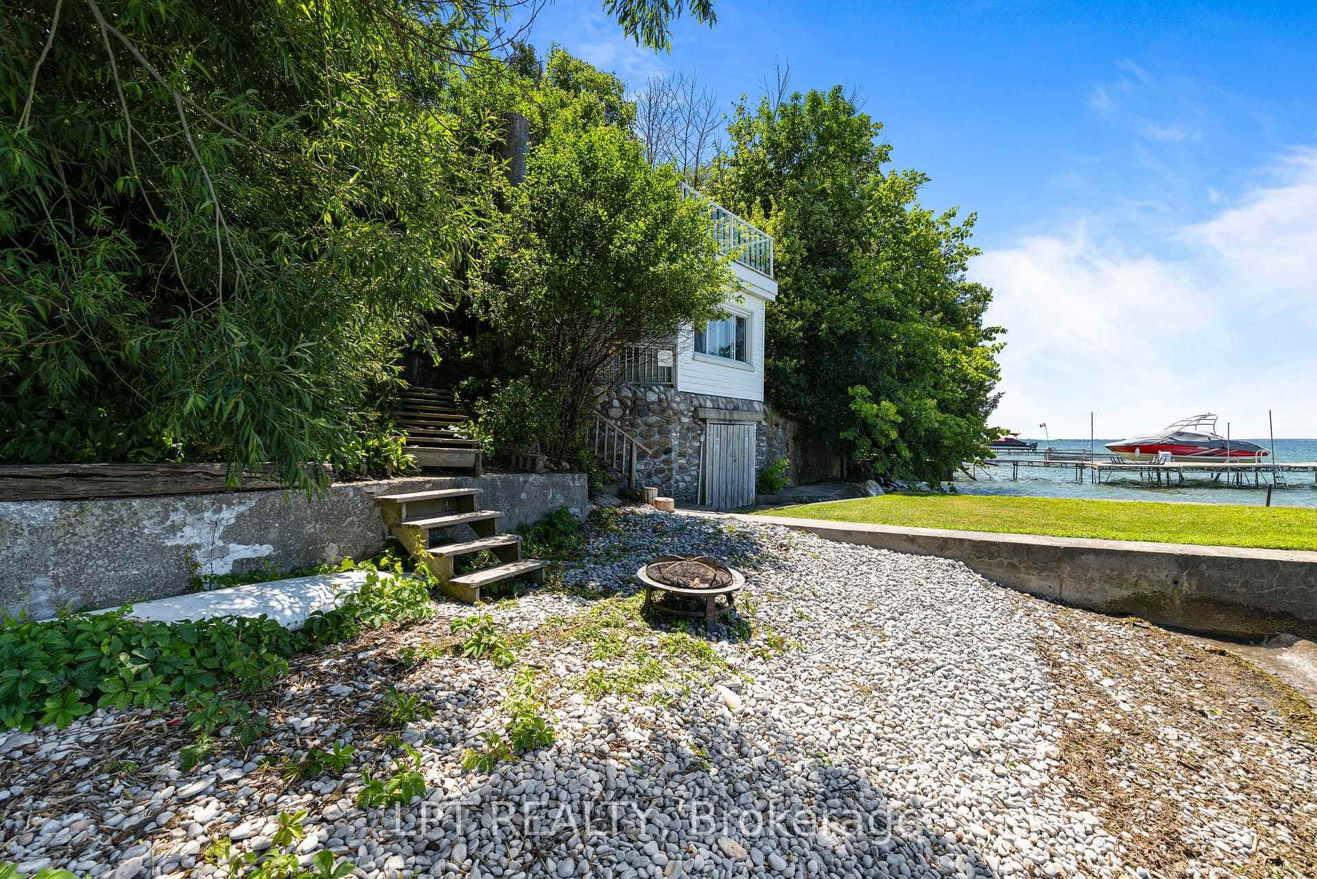 25300 Maple Beach Road photo 46