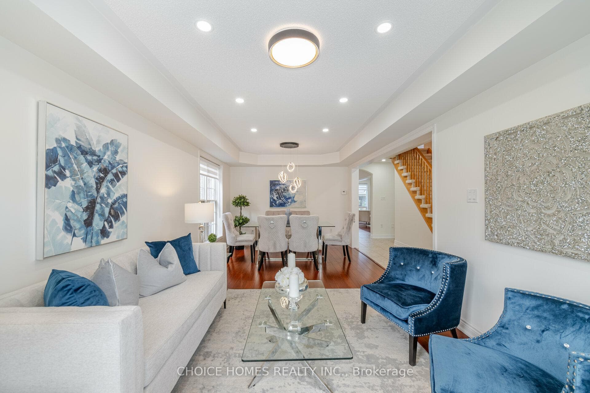 632 Armstrong Boulevard photo 8