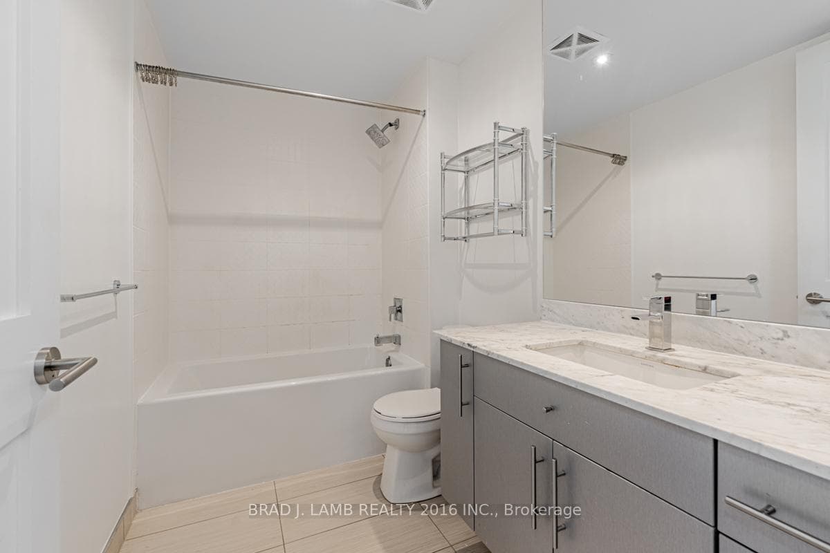 86 Sloping Sky Mews Unit TH #6 photo 8