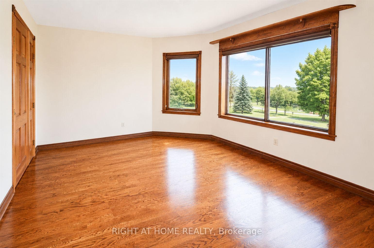 568 Ridge Road photo 31