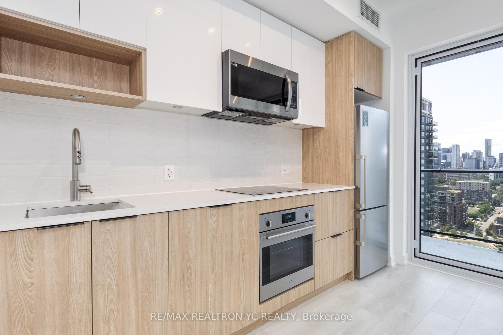 5 Defries Street Unit 2207 photo 15
