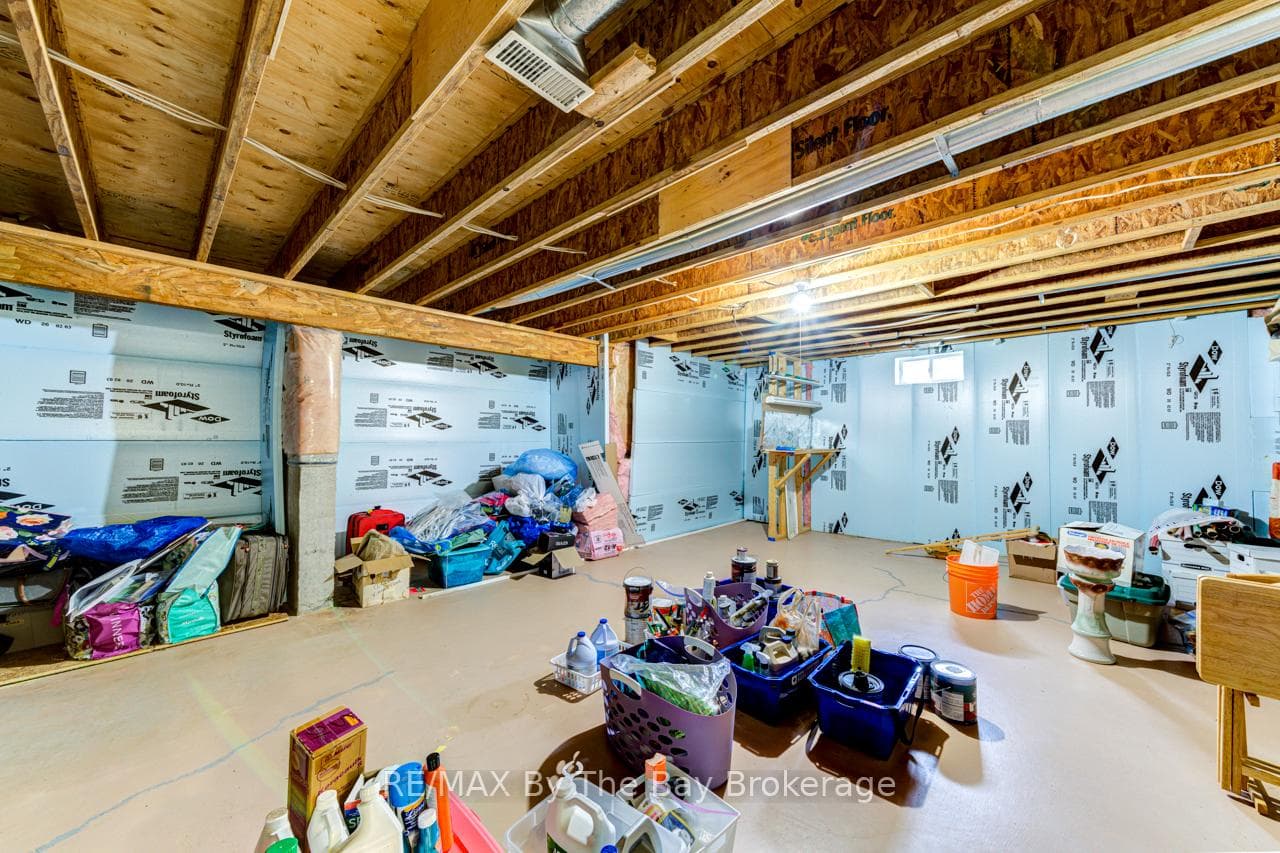 28 Bridlewood Crescent photo 33