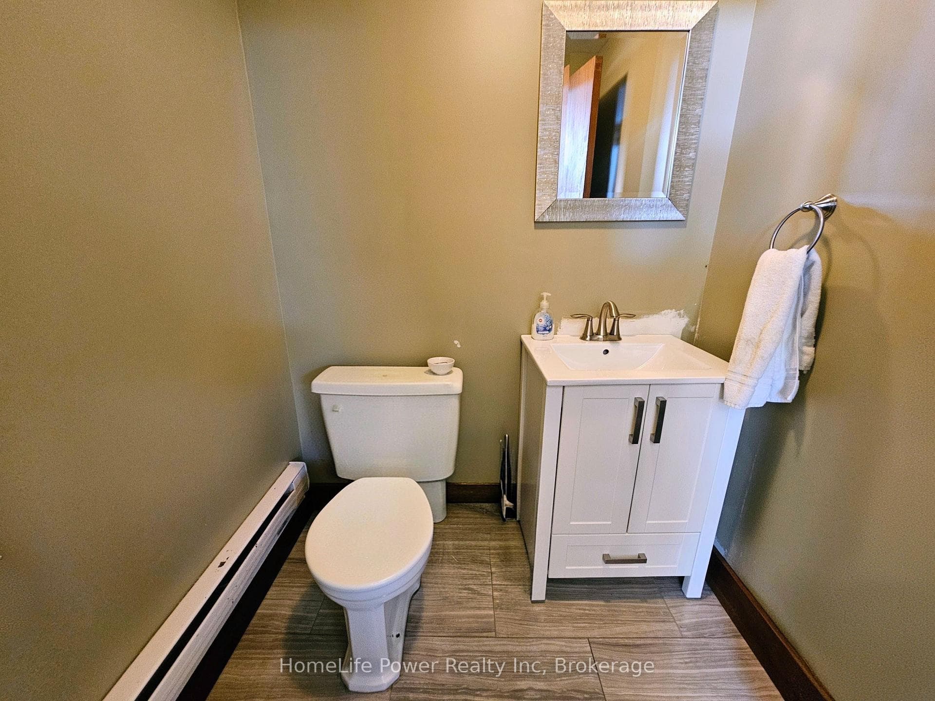 141 Hickson Avenue Unit 12 photo 30