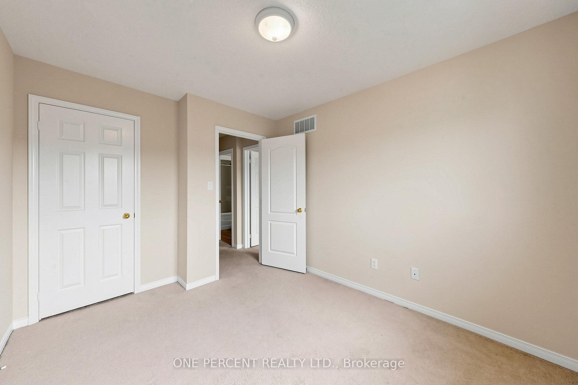 1149 Ormond Drive photo 32