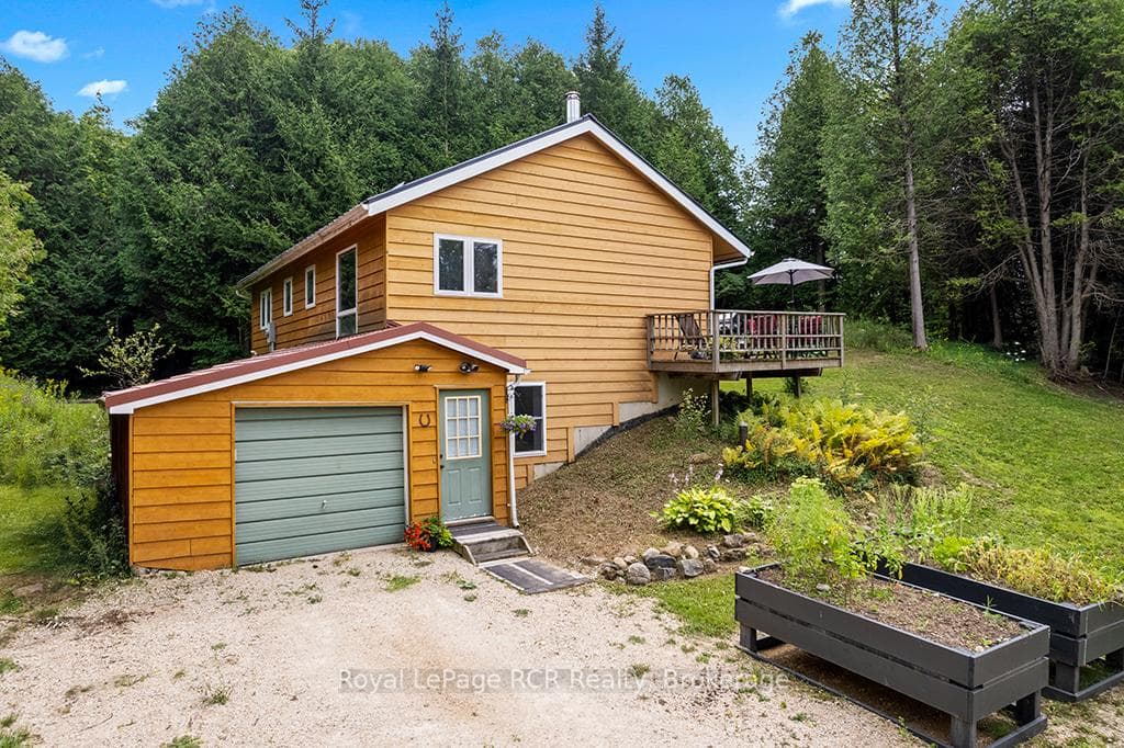 633495 Artemesia-Glenelg Townline photo 47