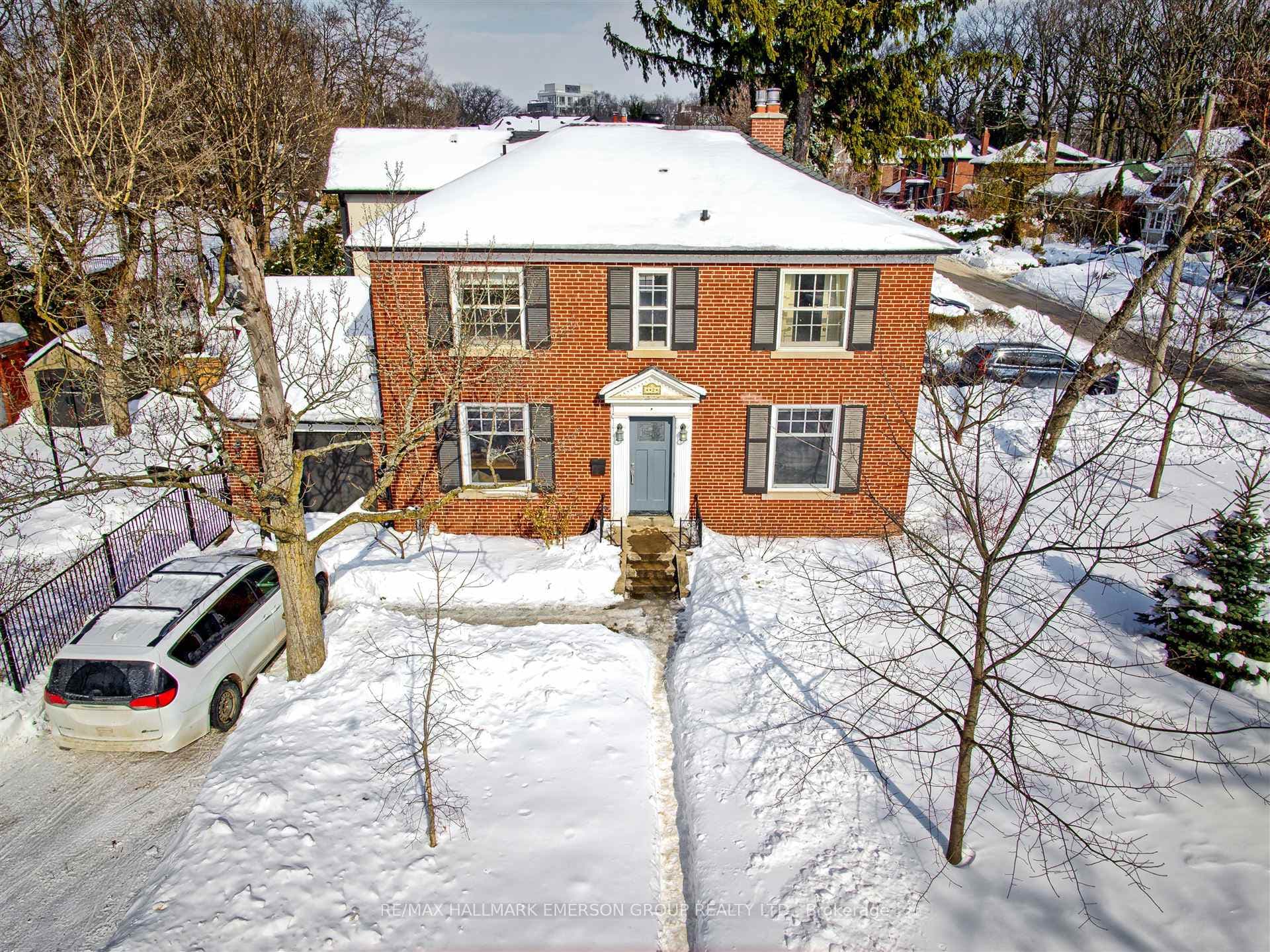 2 Wood Glen Road photo 37