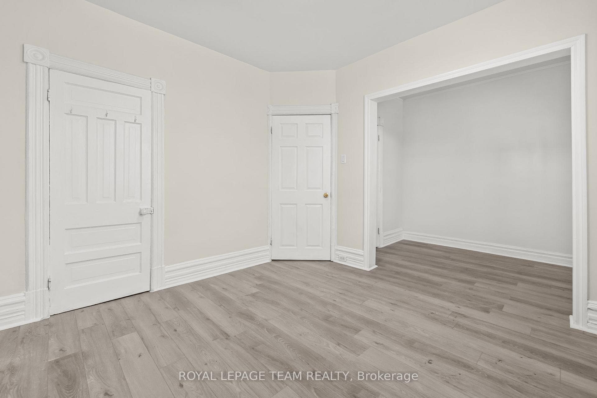 824 Somerset Street Unit B photo 8