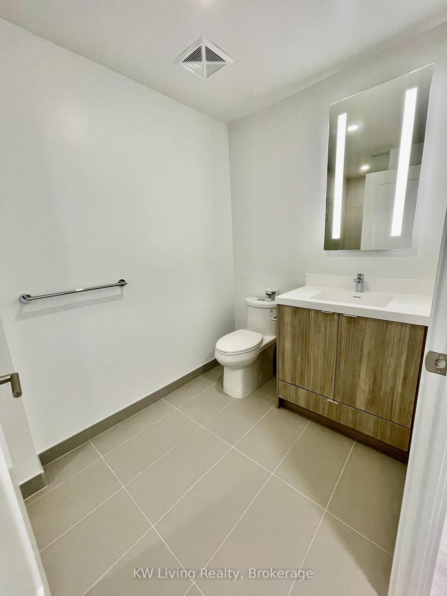 25 Cordova Avenue Unit 1712 photo 11