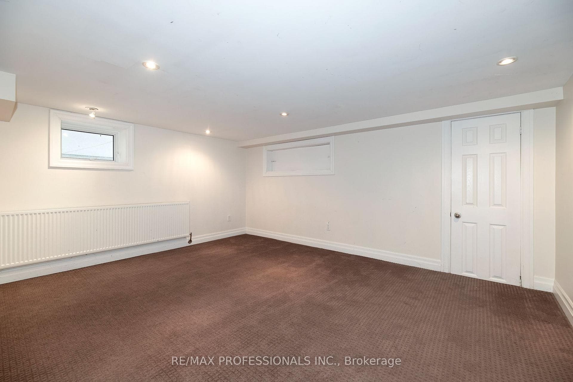 61 Grenview Boulevard photo 24