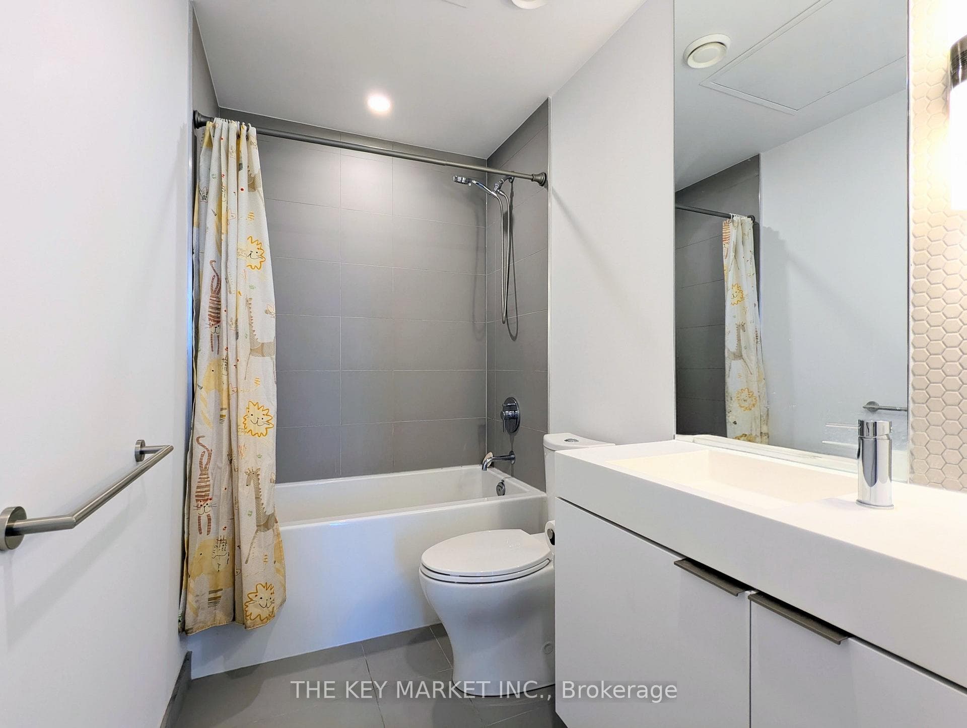 33 Helendale Avenue Unit 1511 photo 20