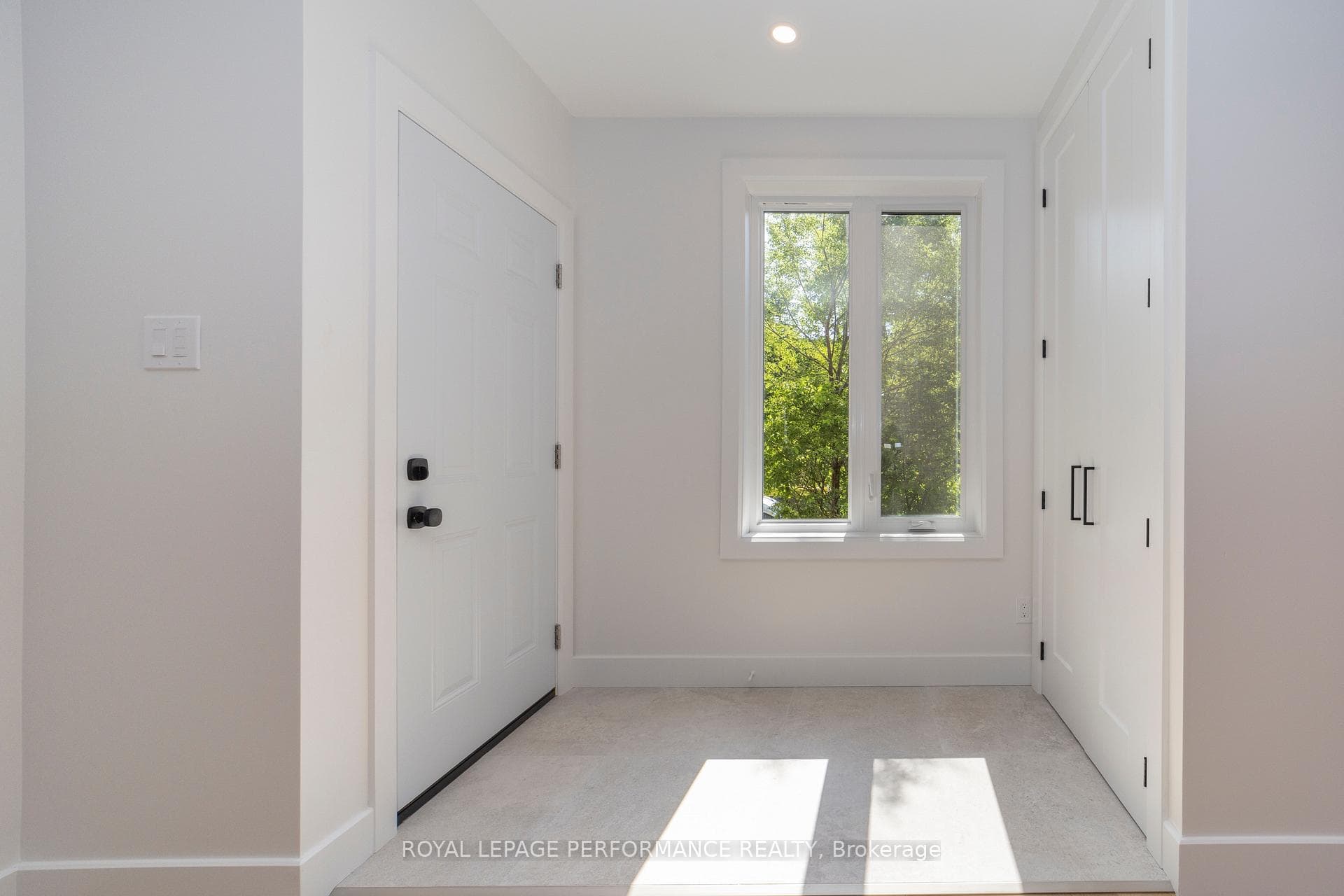 19 Monk Street Unit 1 photo 3