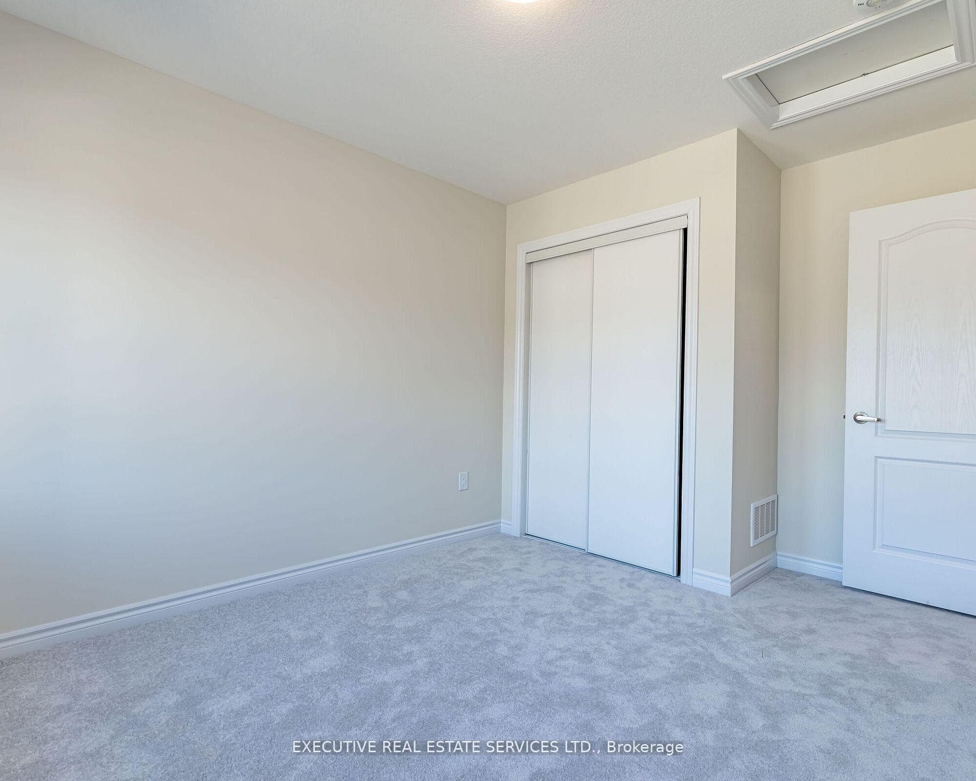 55 Concord Drive photo 28