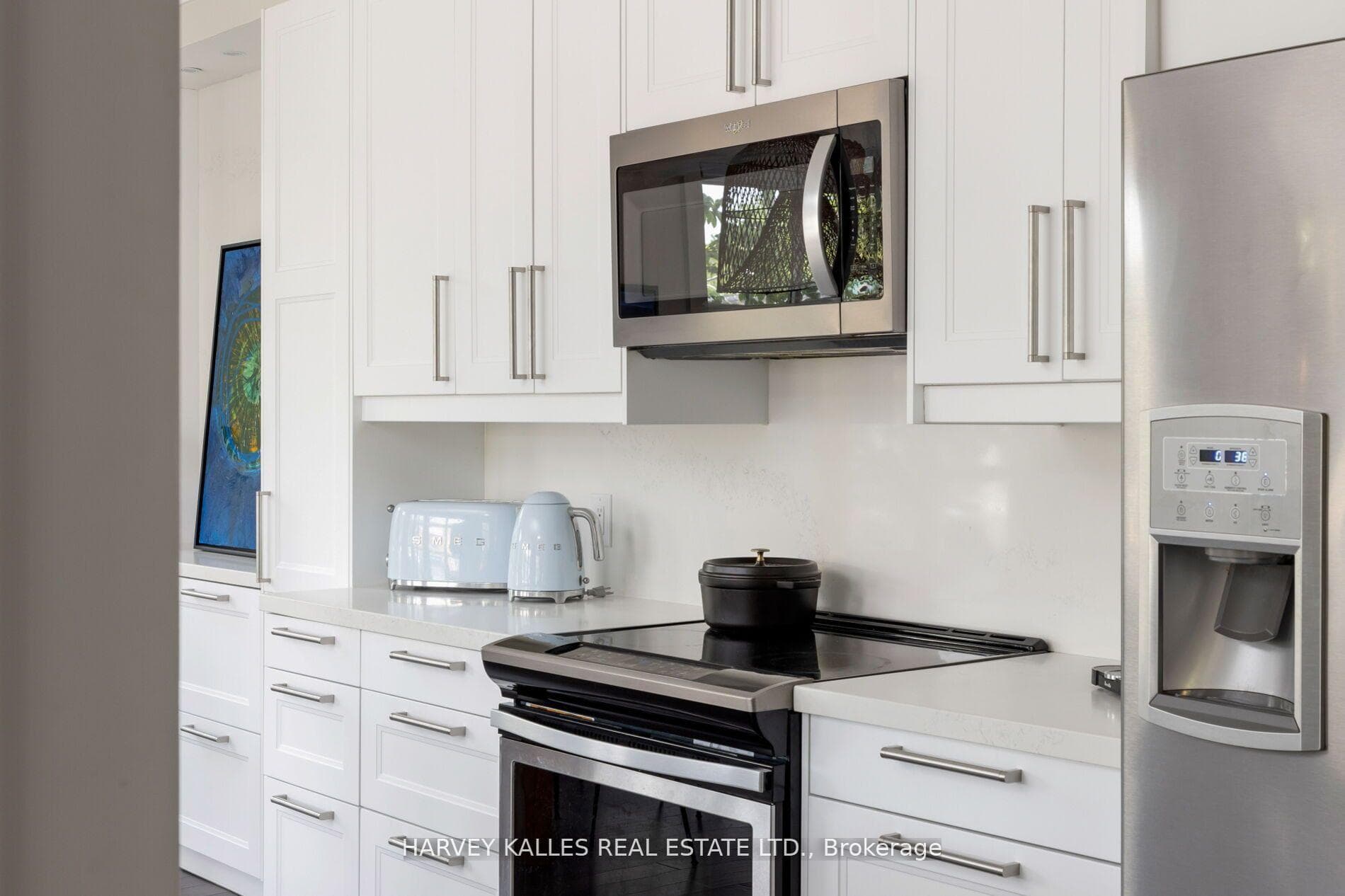3085 Bloor Street Unit 212 photo 23
