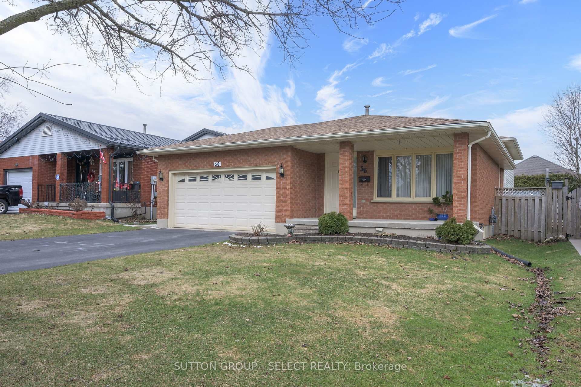 56 BUCHAN Road photo 2