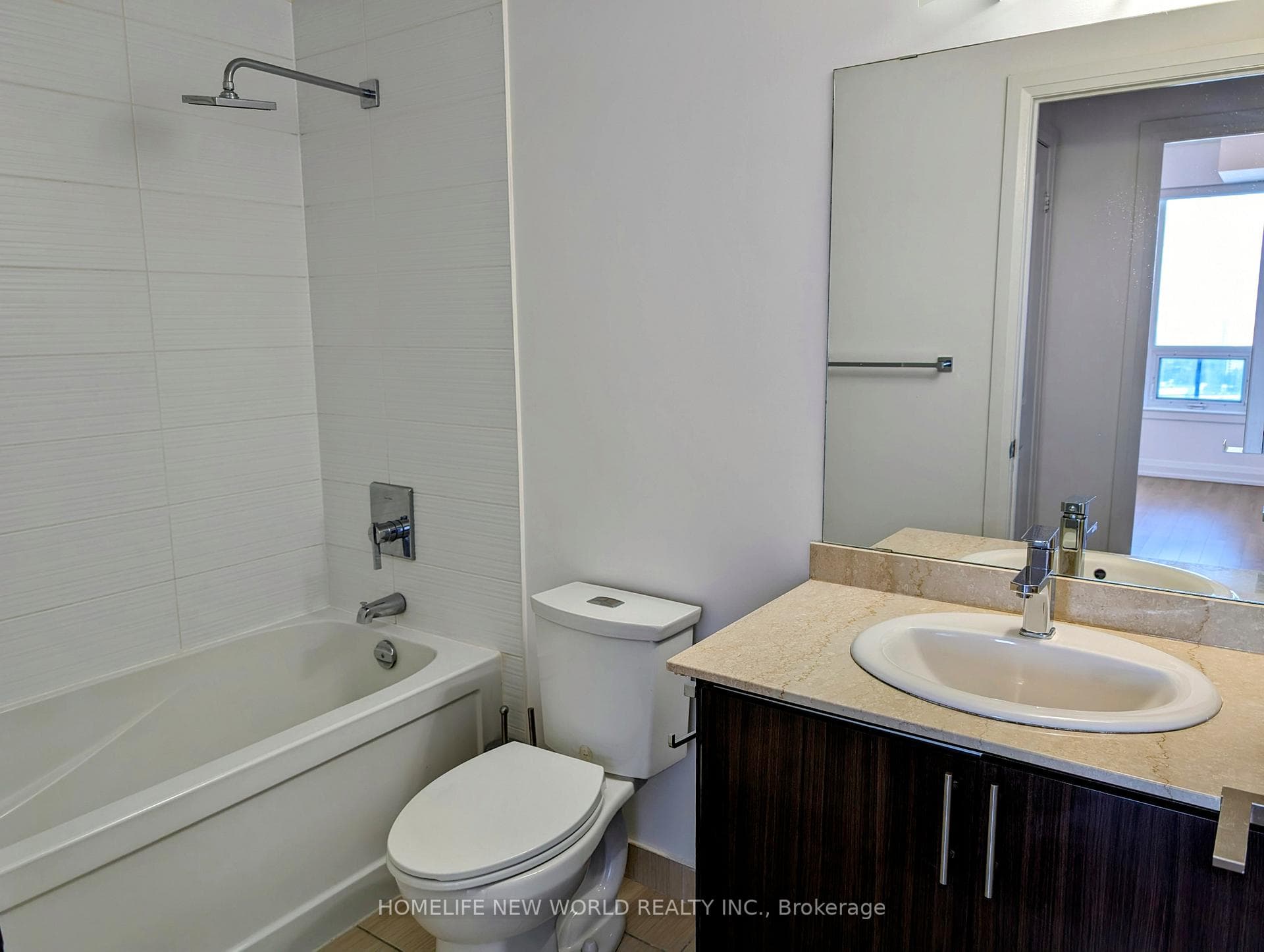 7171 Yonge Street Unit 2011 photo 5