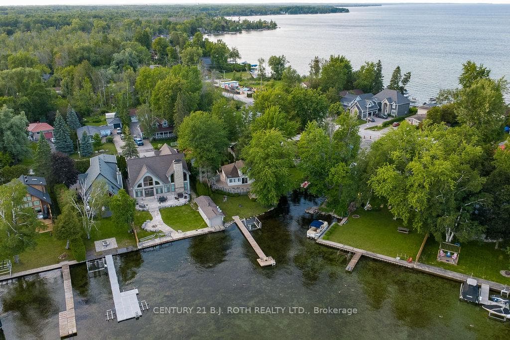 2389 Crystal Beach Road photo 3
