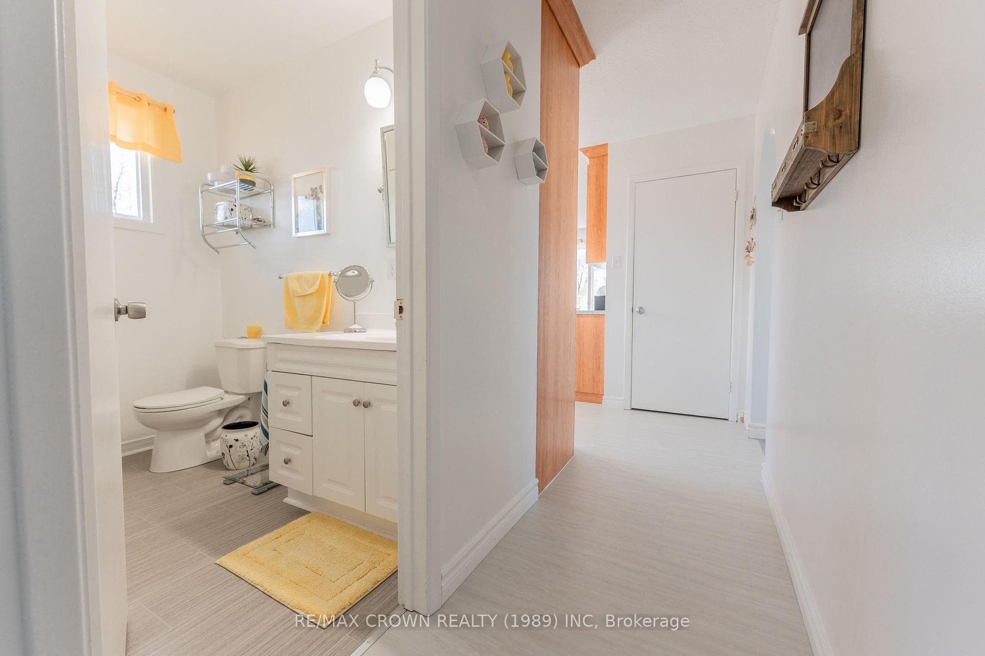 47 Breton Crescent photo 25