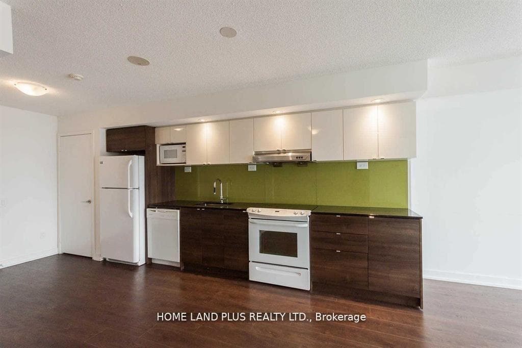 121 Mcmahon Drive Unit 1507 photo 8