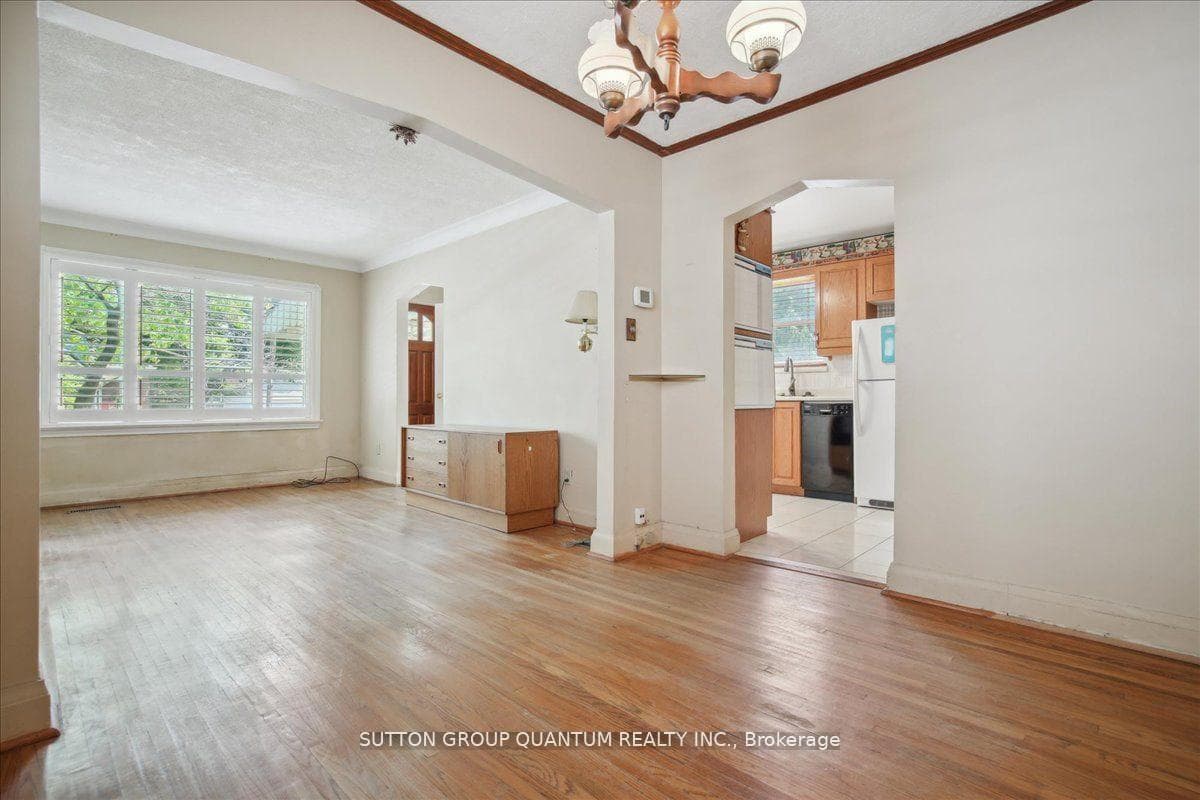 186 Aldercrest Road photo 16