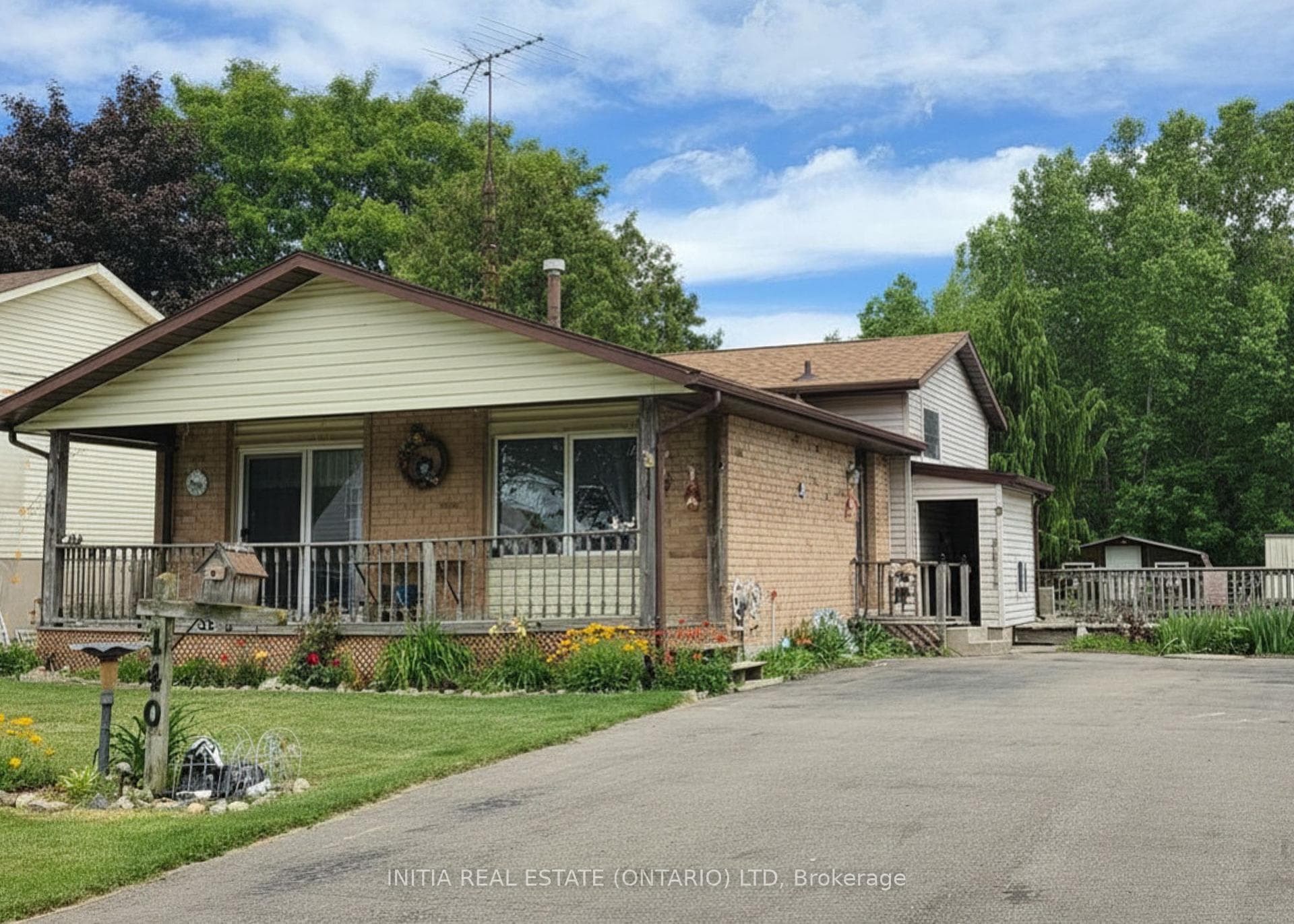 140 Main Street photo 1