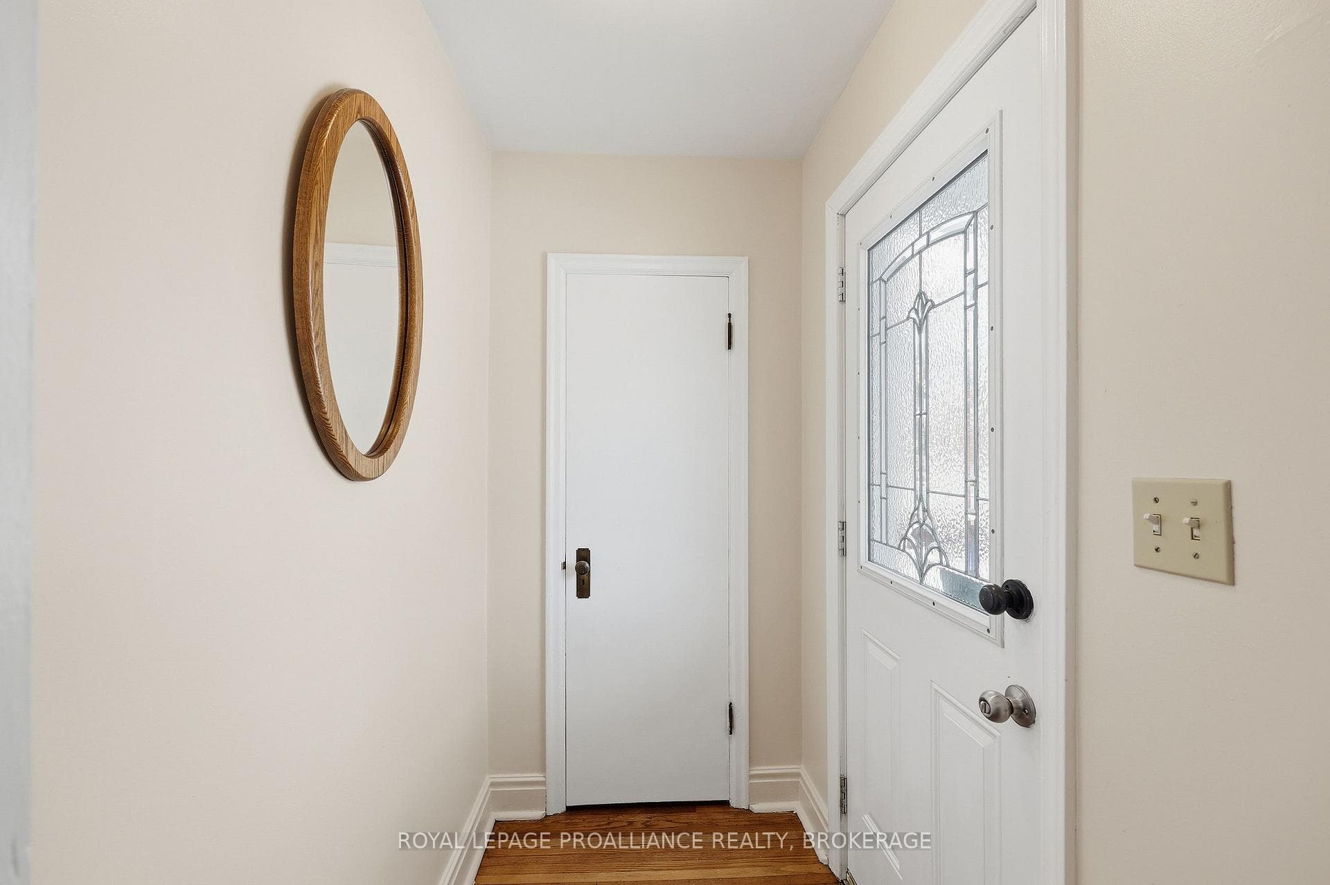 419 College Street photo 4