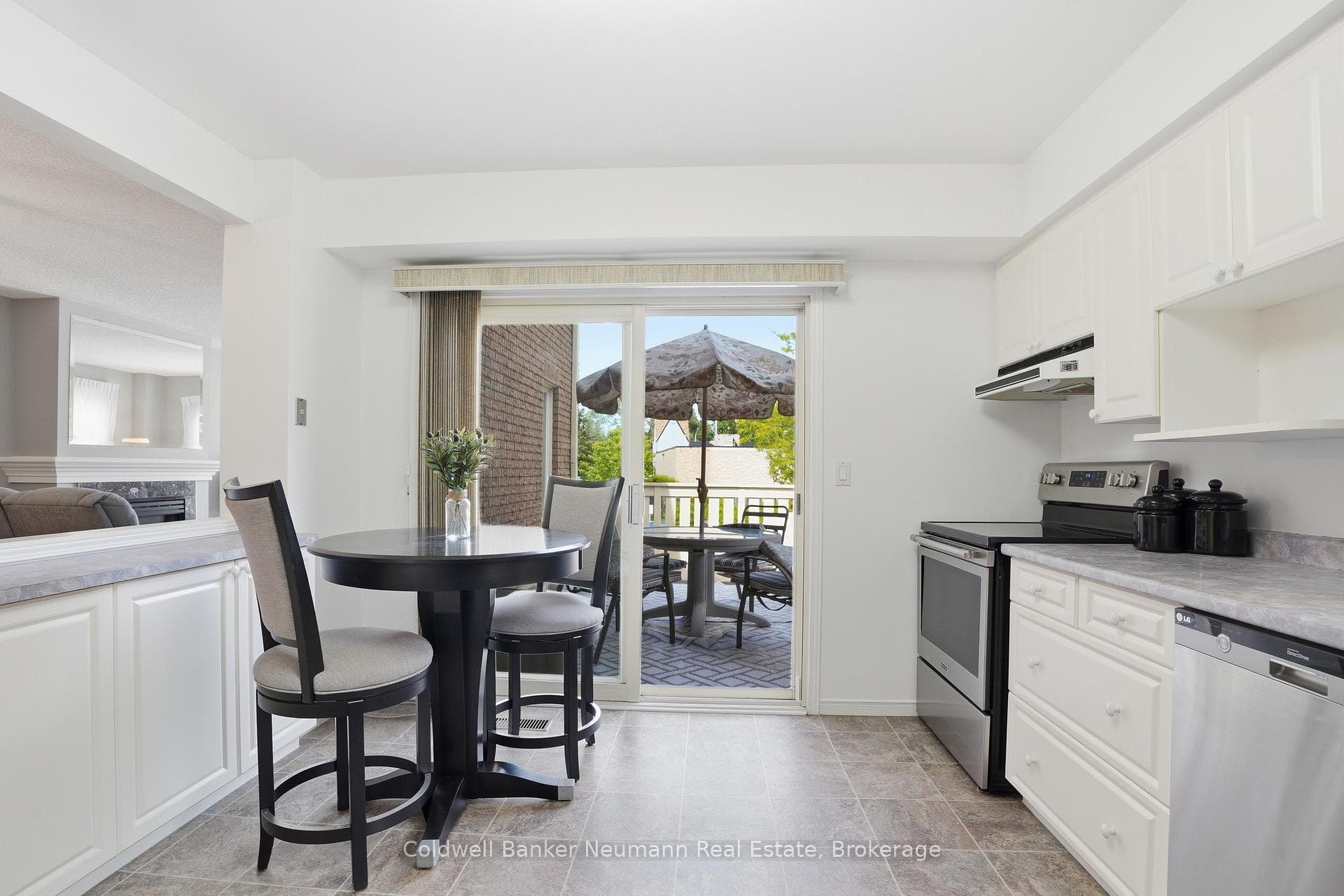 941 Gordon Street Unit 49 photo 10