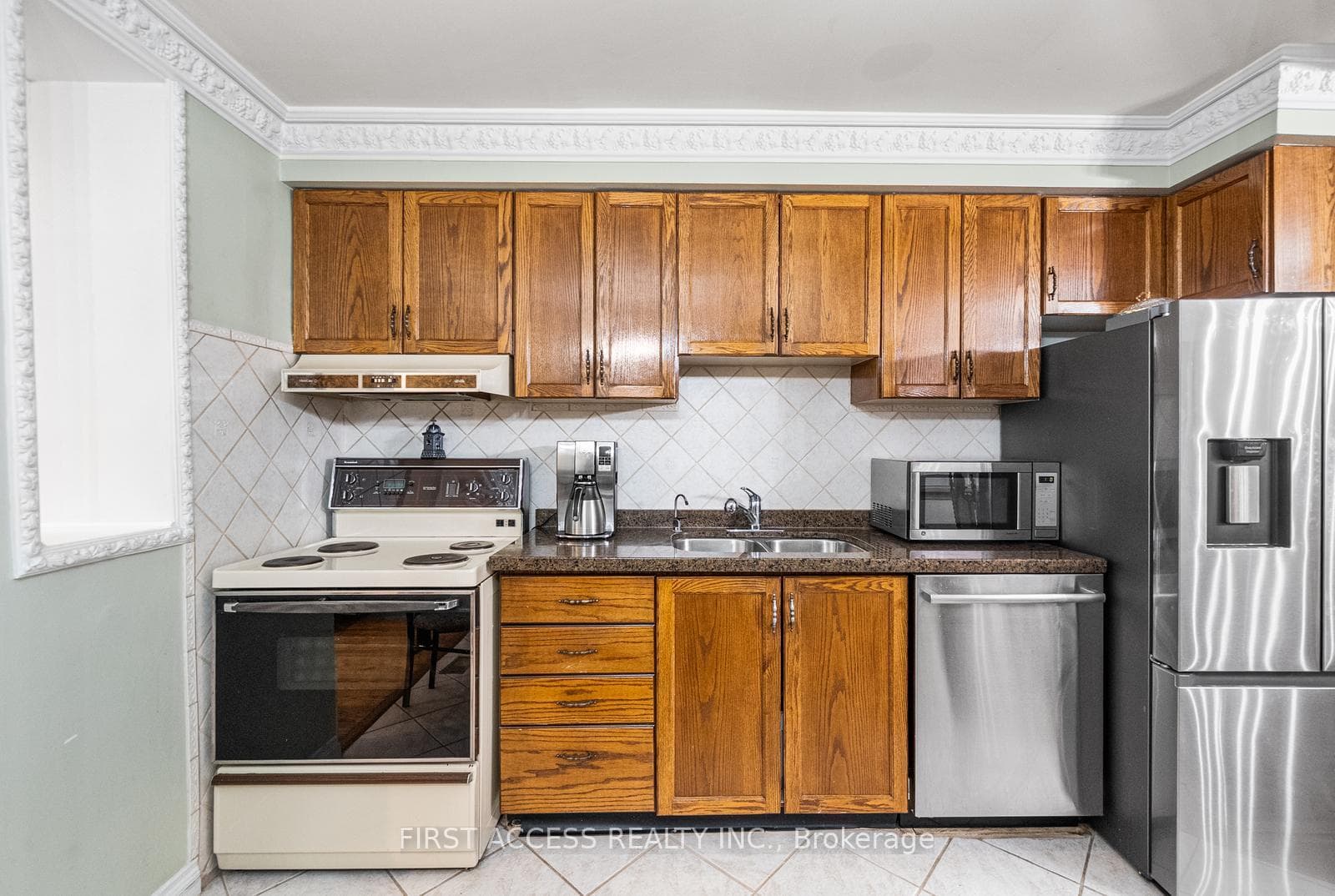50 Durant Avenue photo 21