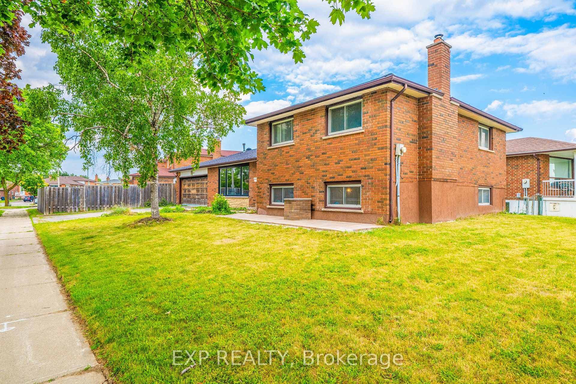 7201 Sigsbee Drive photo 2